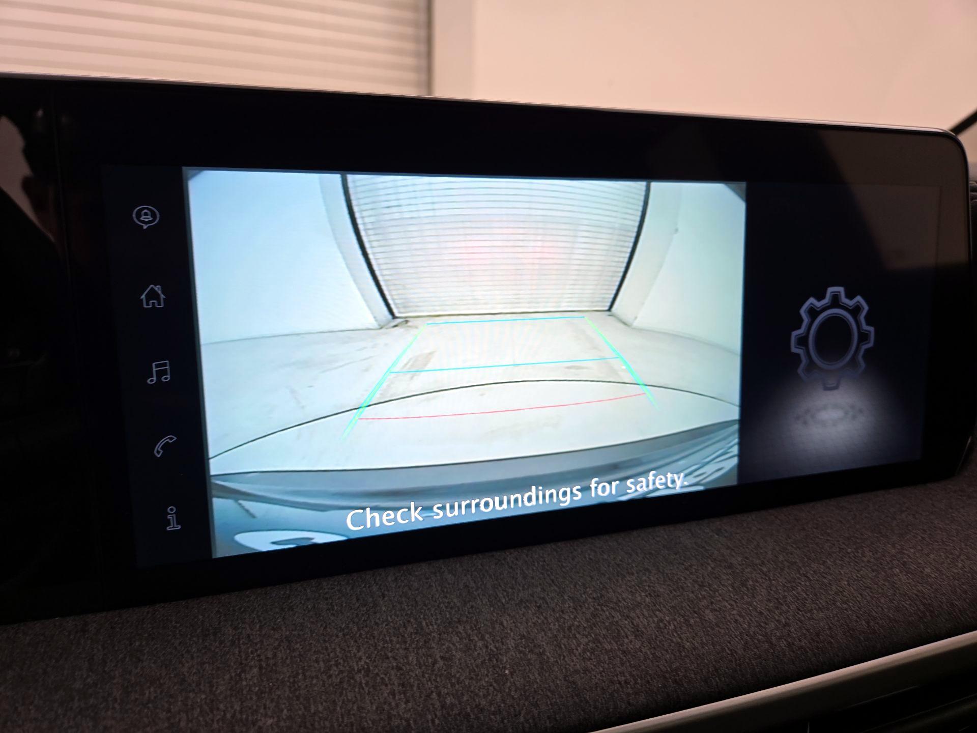 Thumbnail: 2025 Nissan Kicks - 14