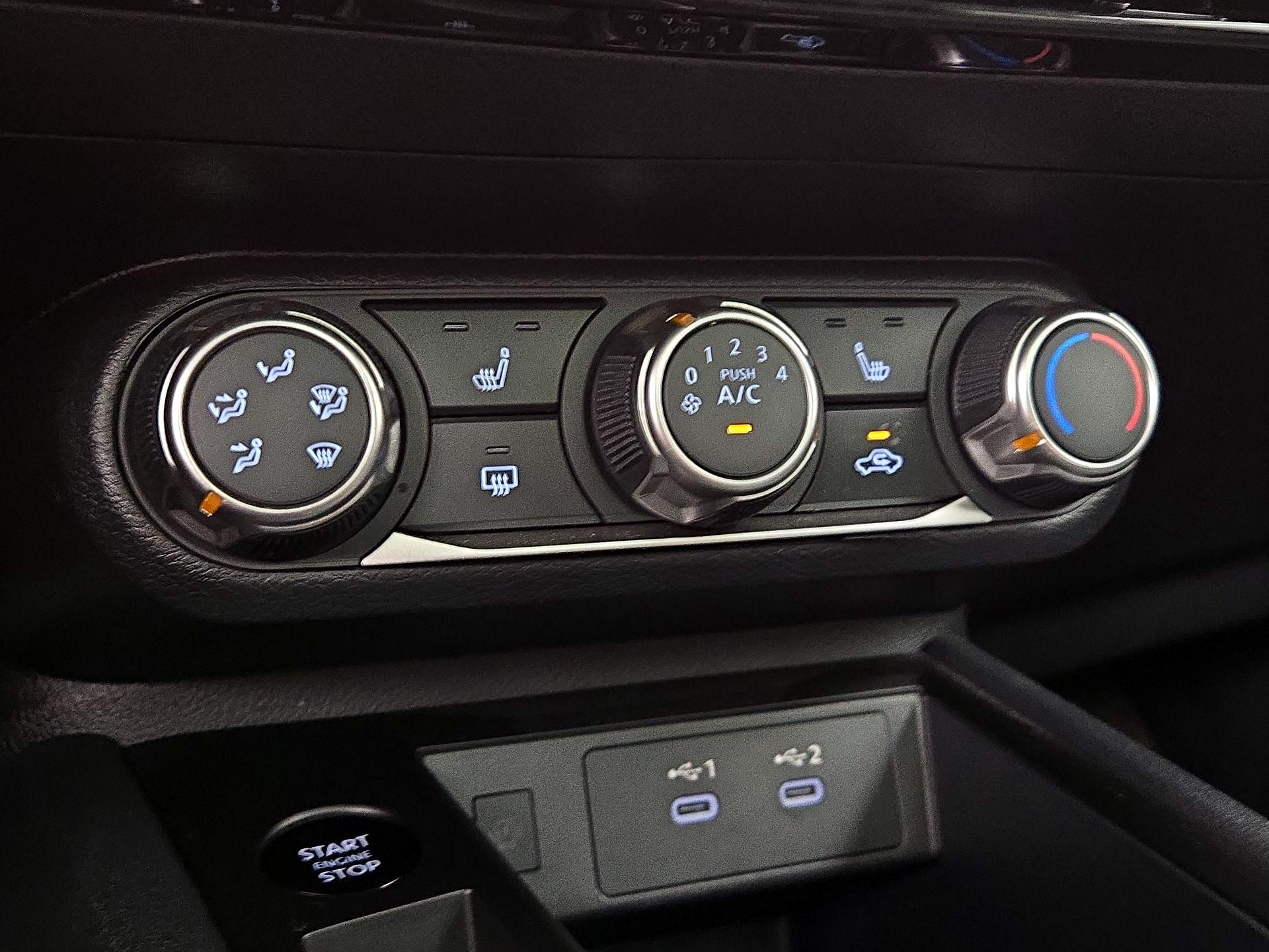 Thumbnail: 2025 Nissan Kicks - 16