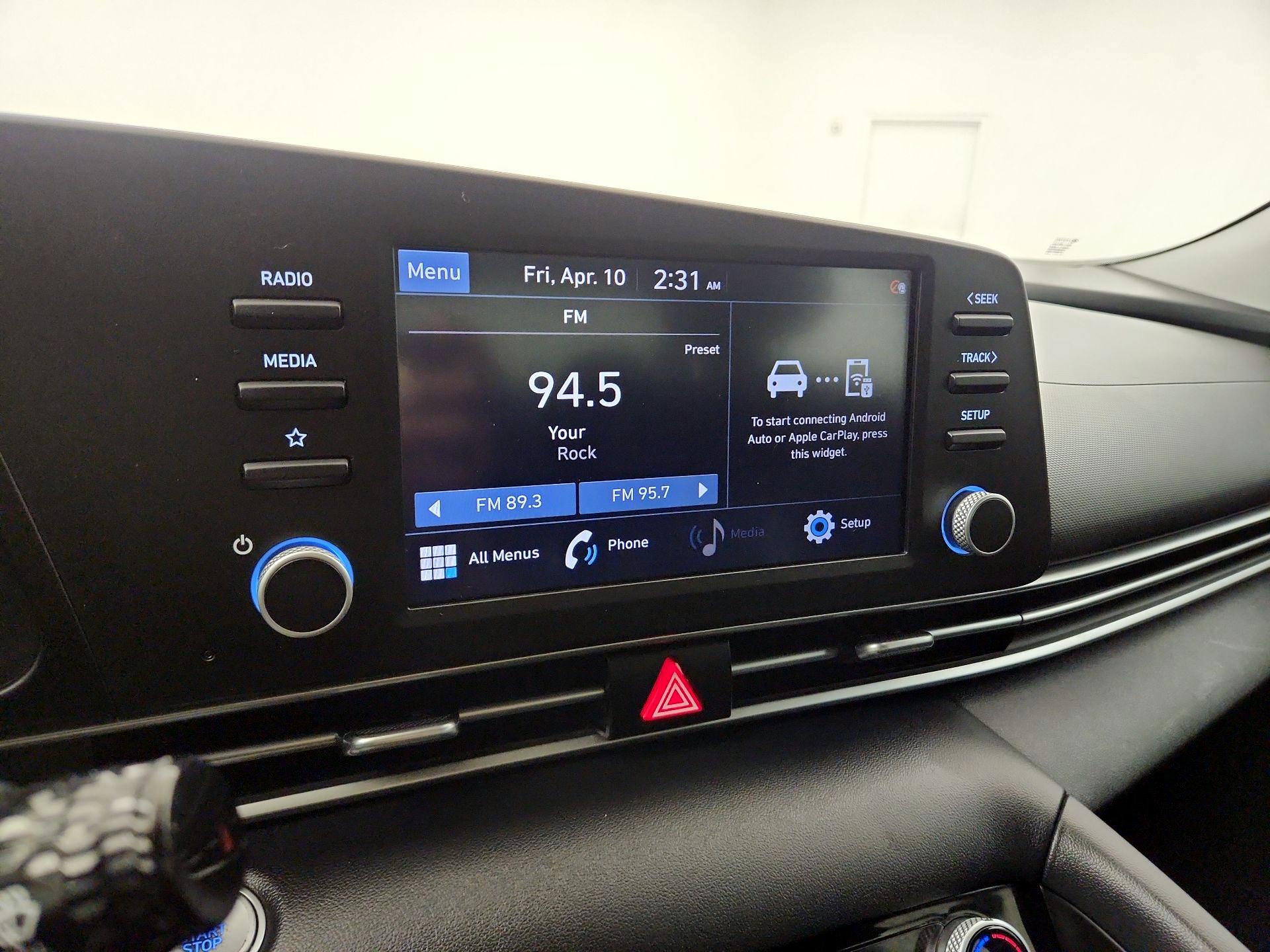 Thumbnail: 2022 Hyundai Elantra - 13