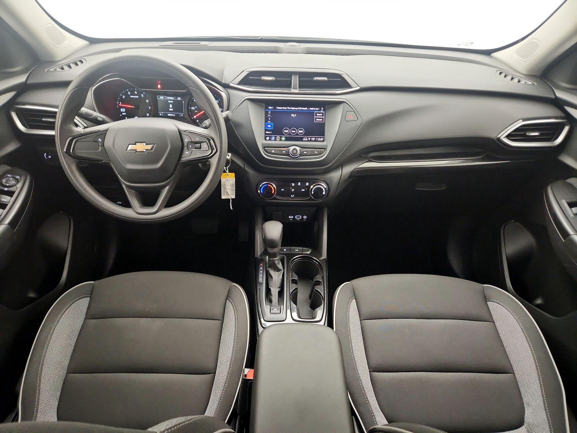 Thumbnail: 2023 Chevrolet TrailBlazer - 9