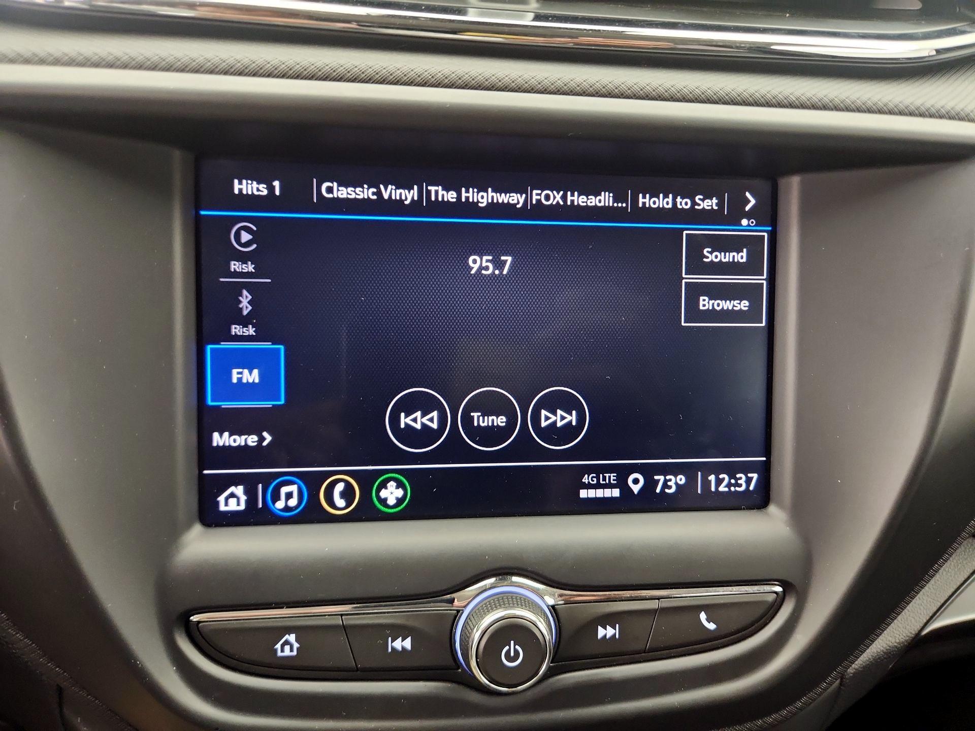 Thumbnail: 2023 Chevrolet TrailBlazer - 15