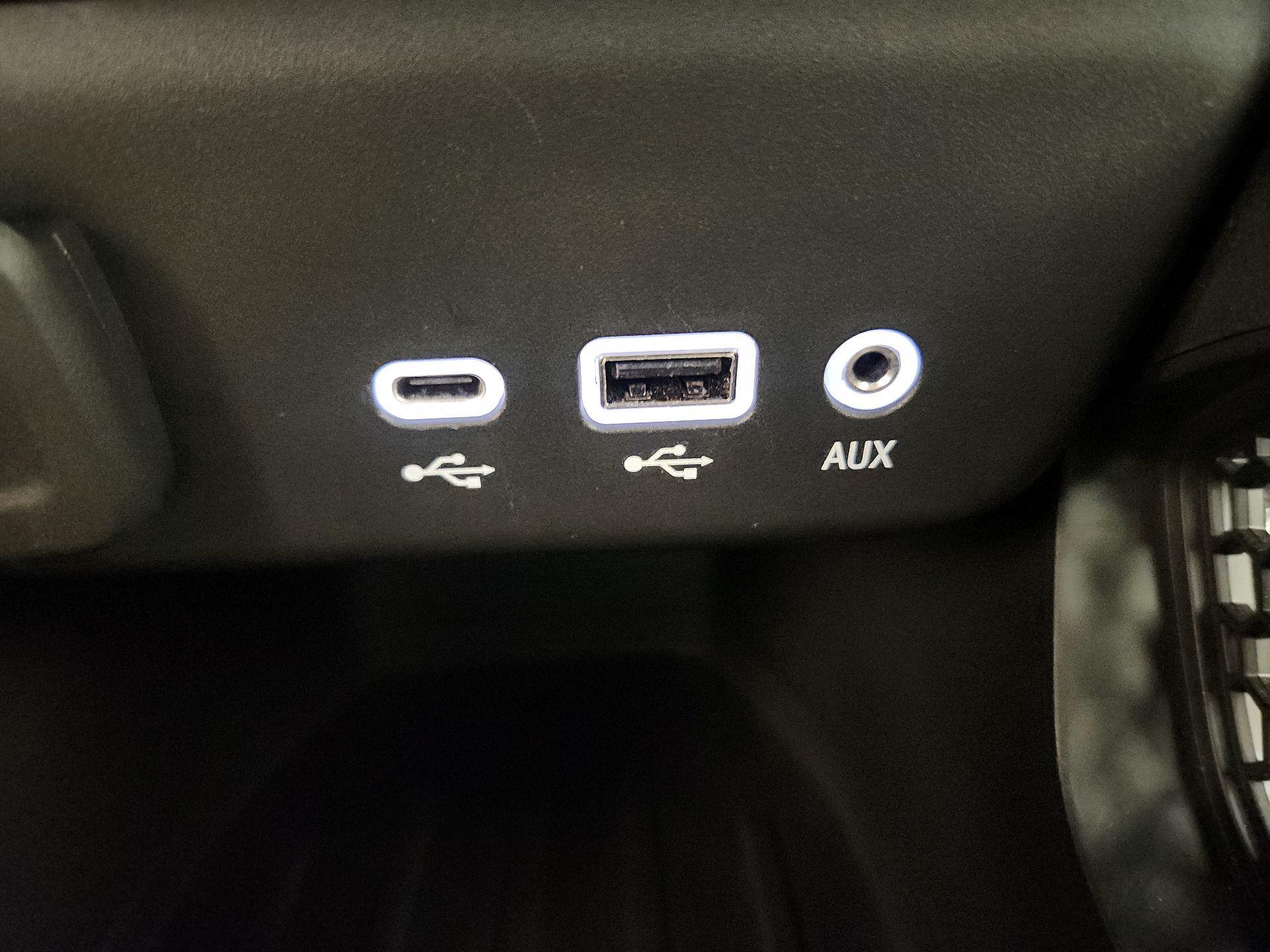 Thumbnail: 2023 Chevrolet TrailBlazer - 18