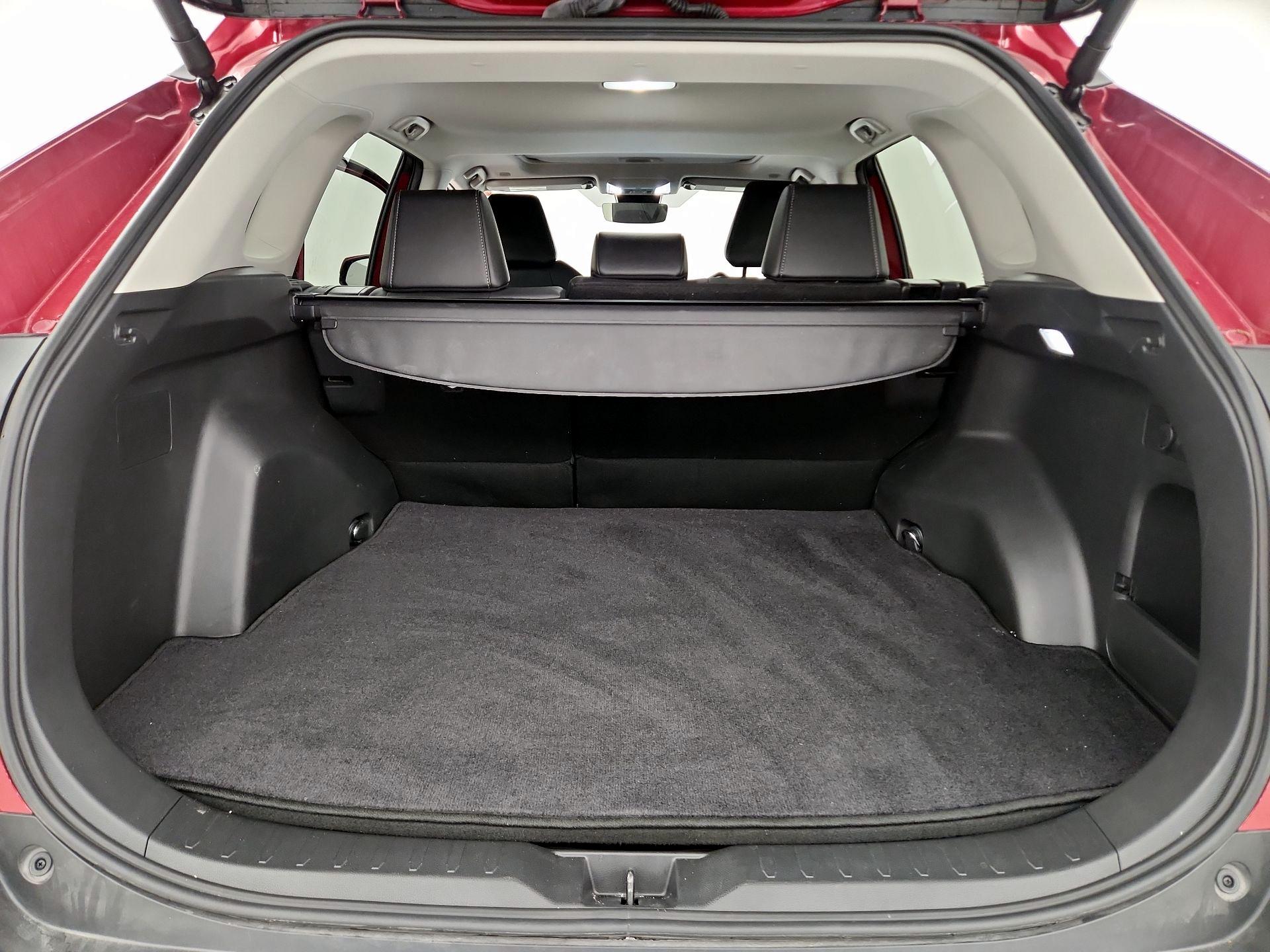 Thumbnail: 2025 Toyota RAV4 - 16