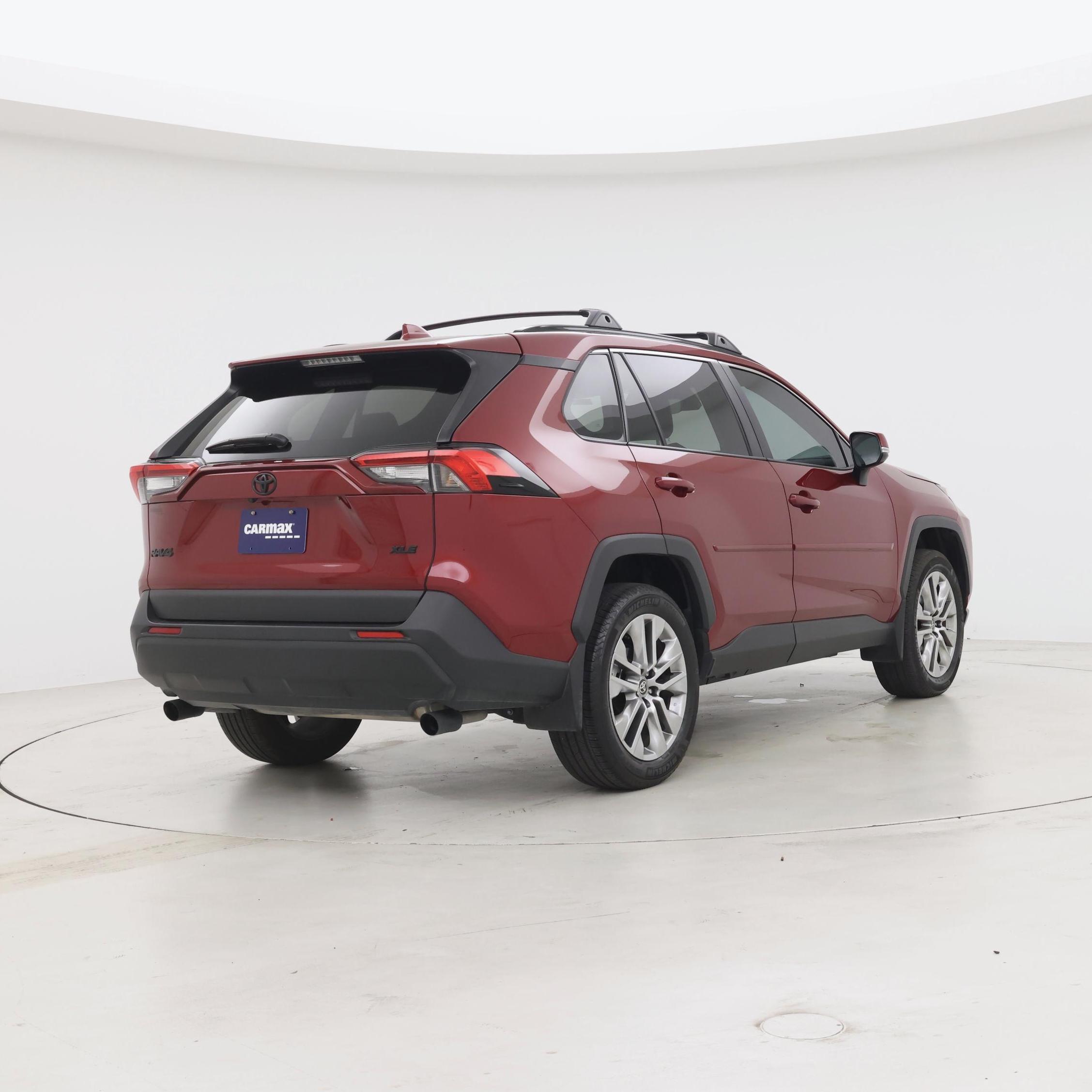 Thumbnail: 2025 Toyota RAV4 - 8