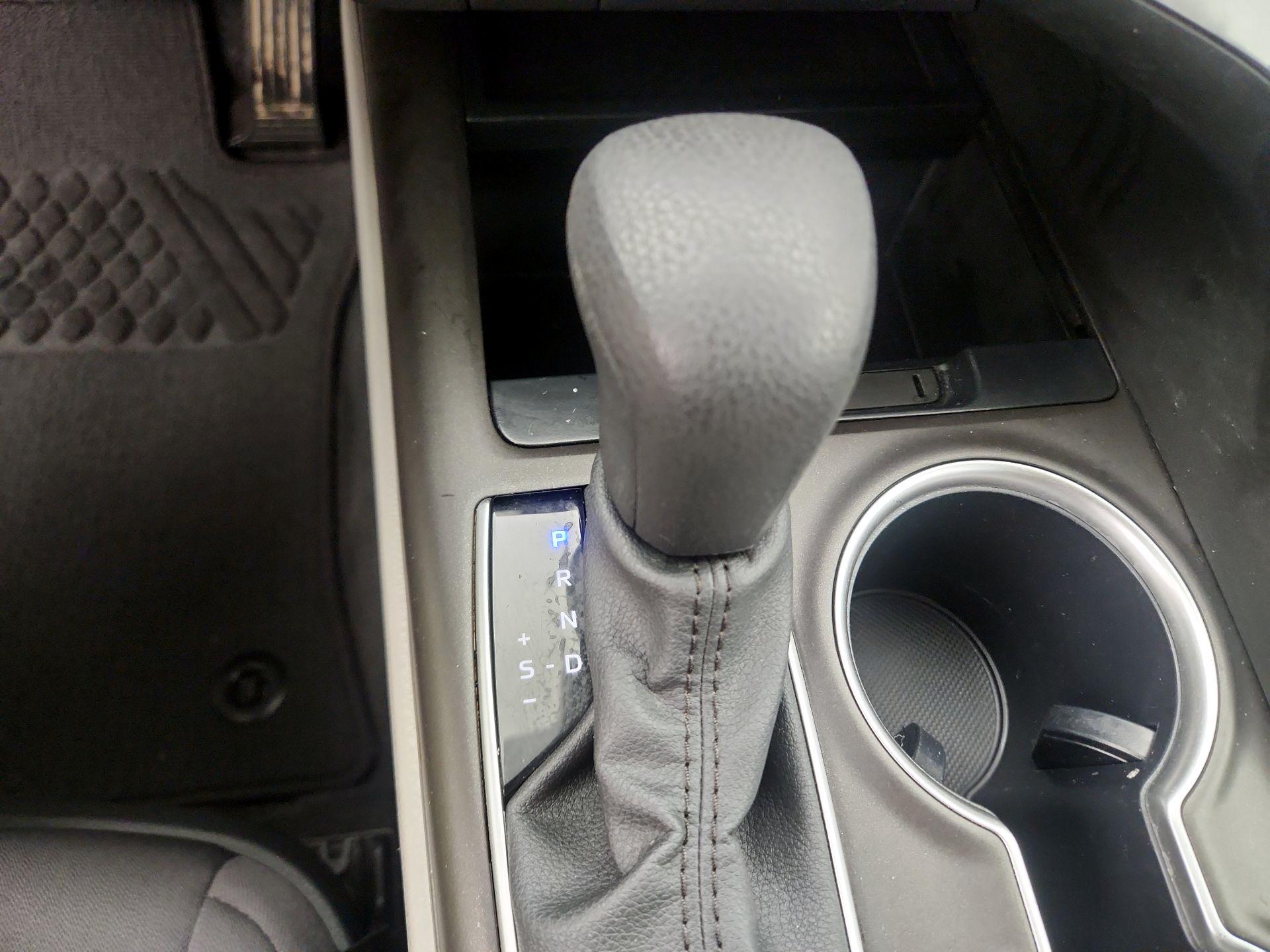 Thumbnail: 2024 Toyota Camry - 17