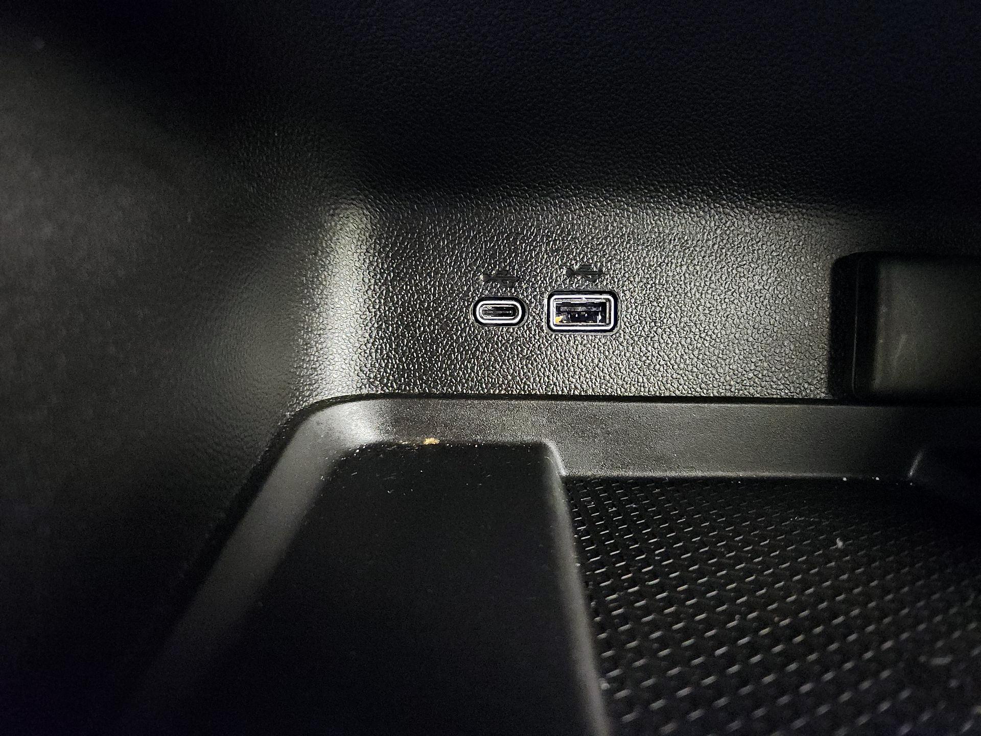 Thumbnail: 2024 Chevrolet Traverse - 17