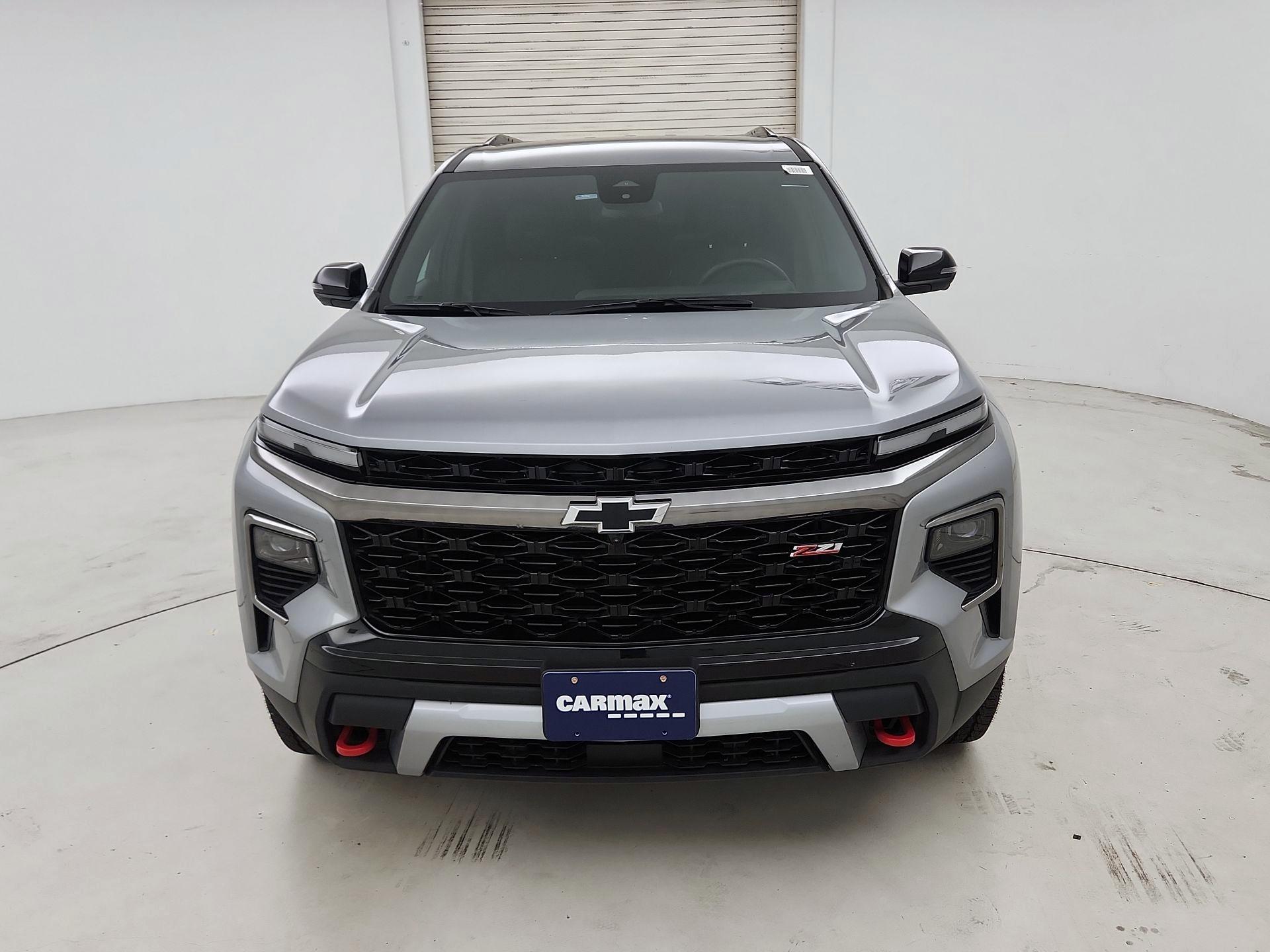 Thumbnail: 2024 Chevrolet Traverse - 2