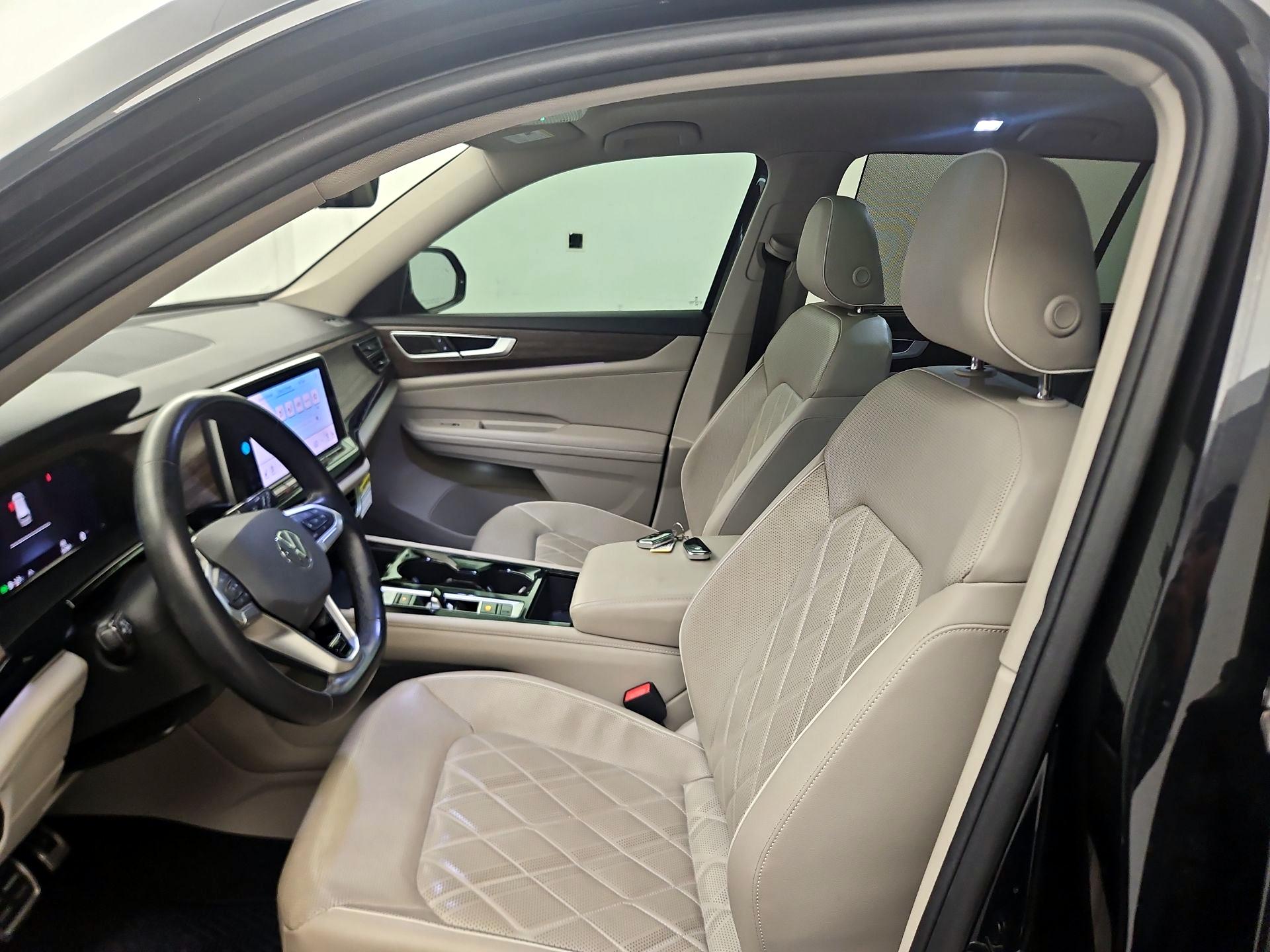 Thumbnail: 2024 Volkswagen Atlas - 11