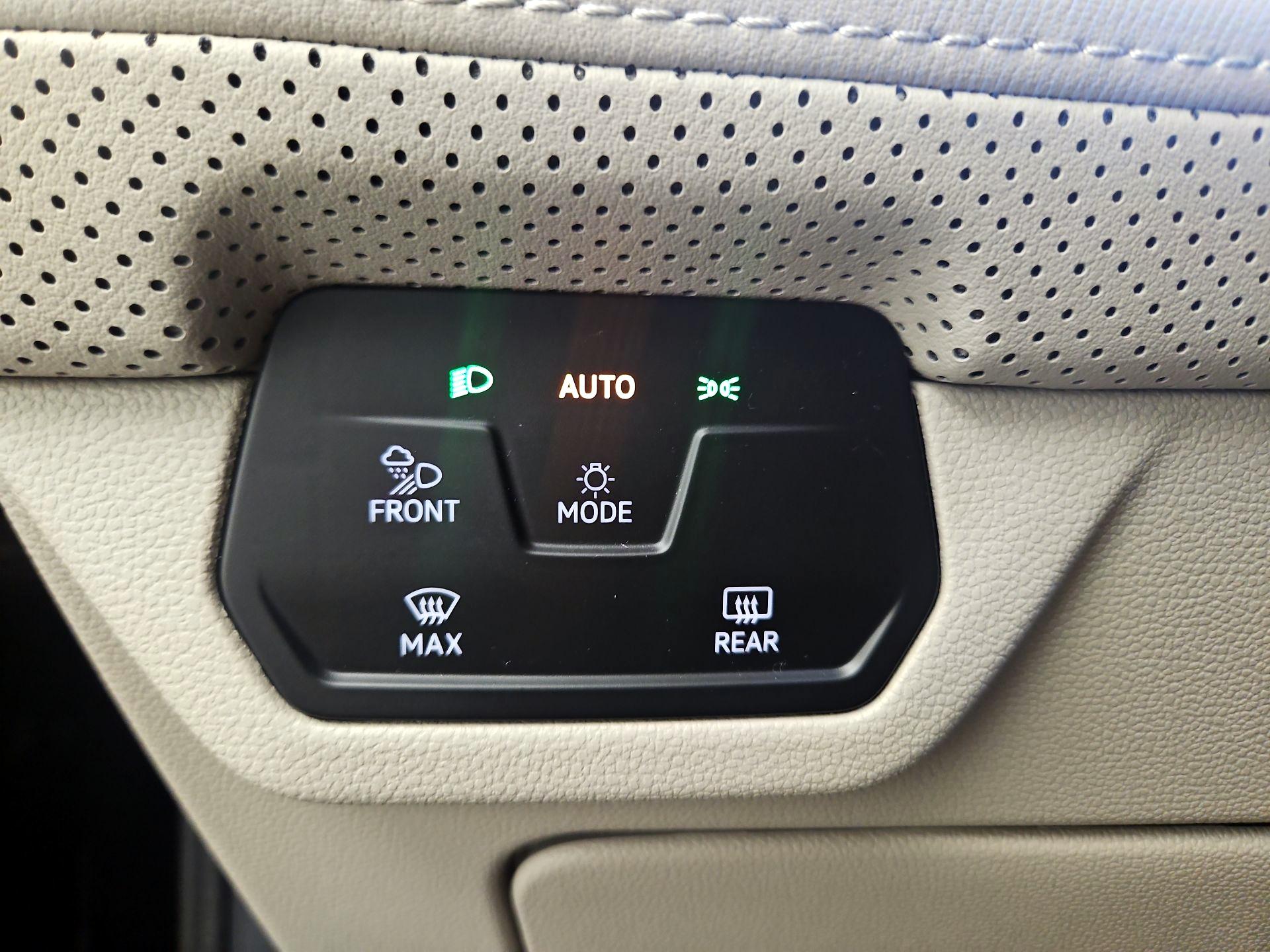 Thumbnail: 2024 Volkswagen Atlas - 13