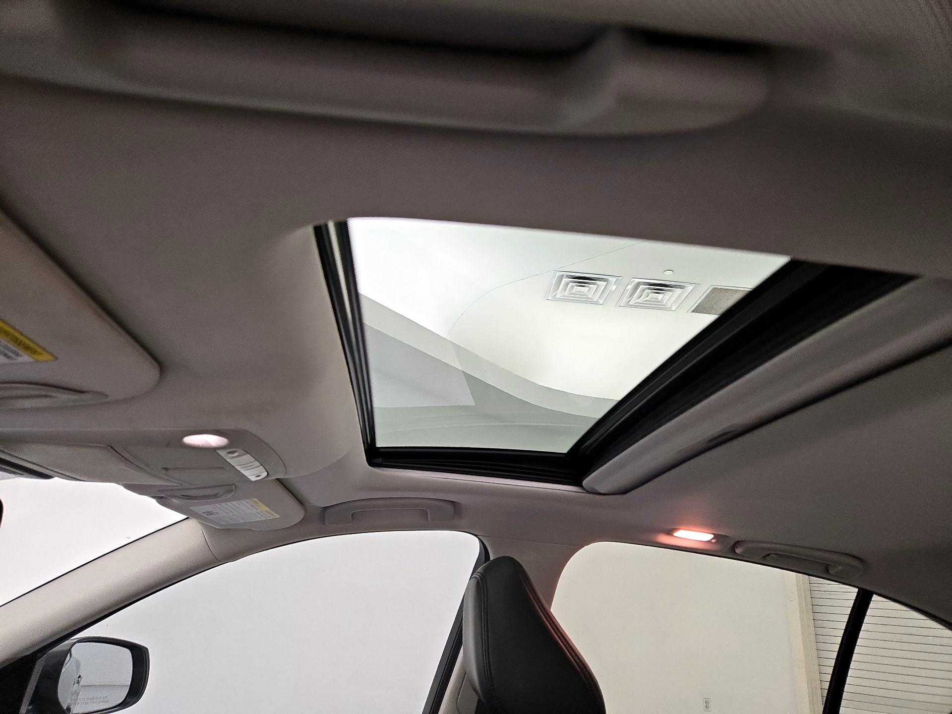 Thumbnail: 2019 INFINITI Q50 - 19