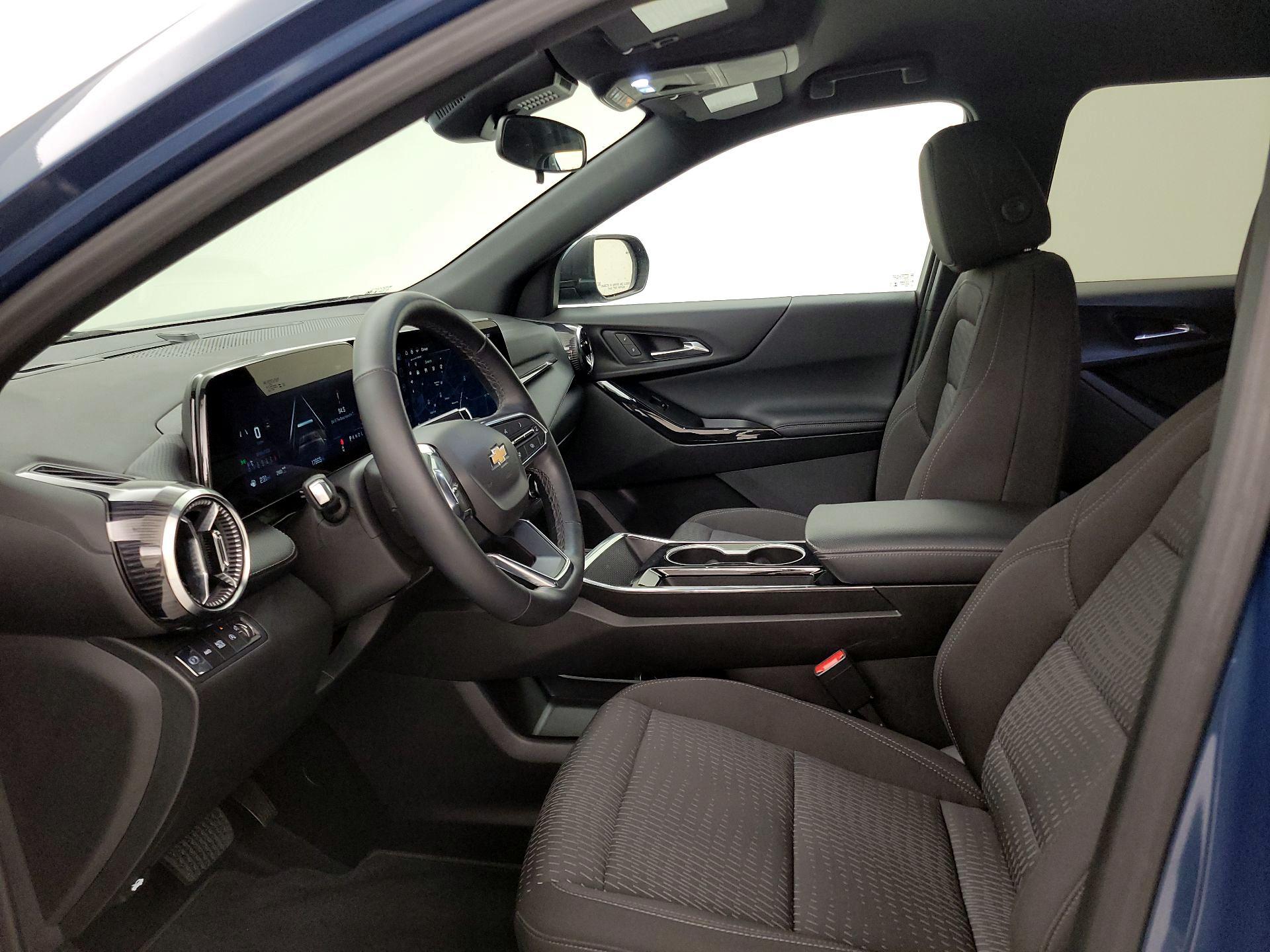 Thumbnail: 2025 Chevrolet Equinox - 11