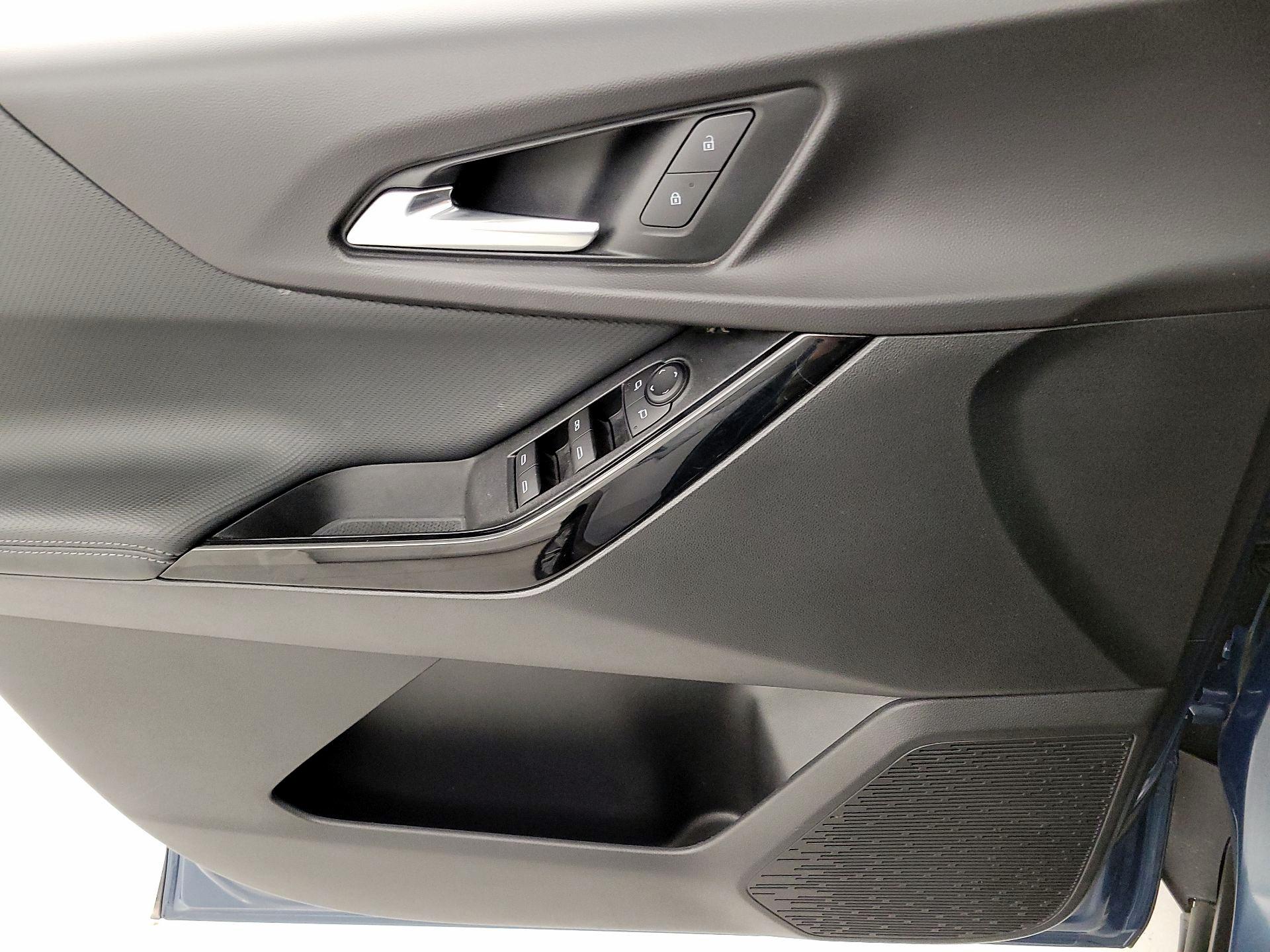 Thumbnail: 2025 Chevrolet Equinox - 12