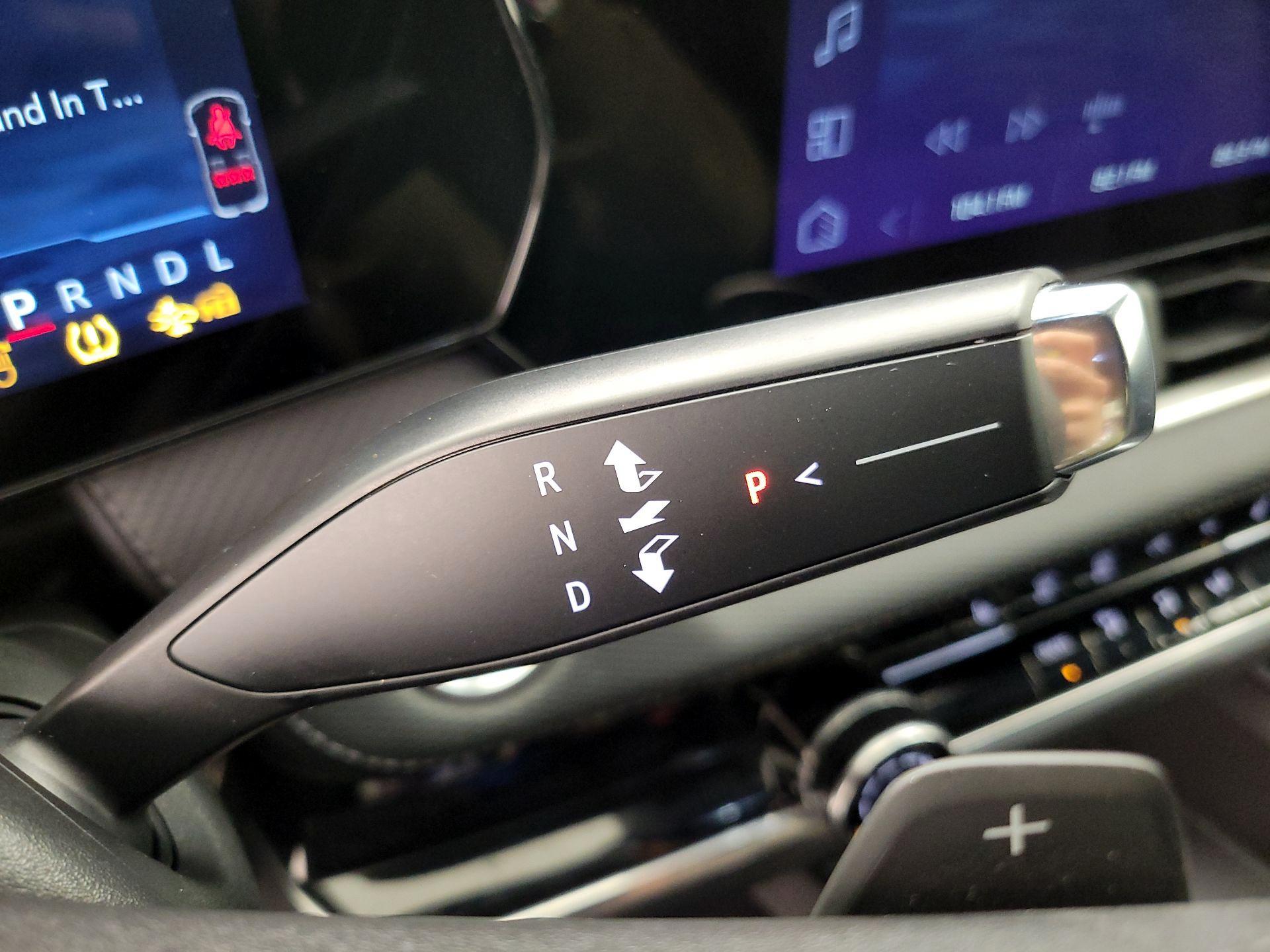 Thumbnail: 2025 Chevrolet Equinox - 18