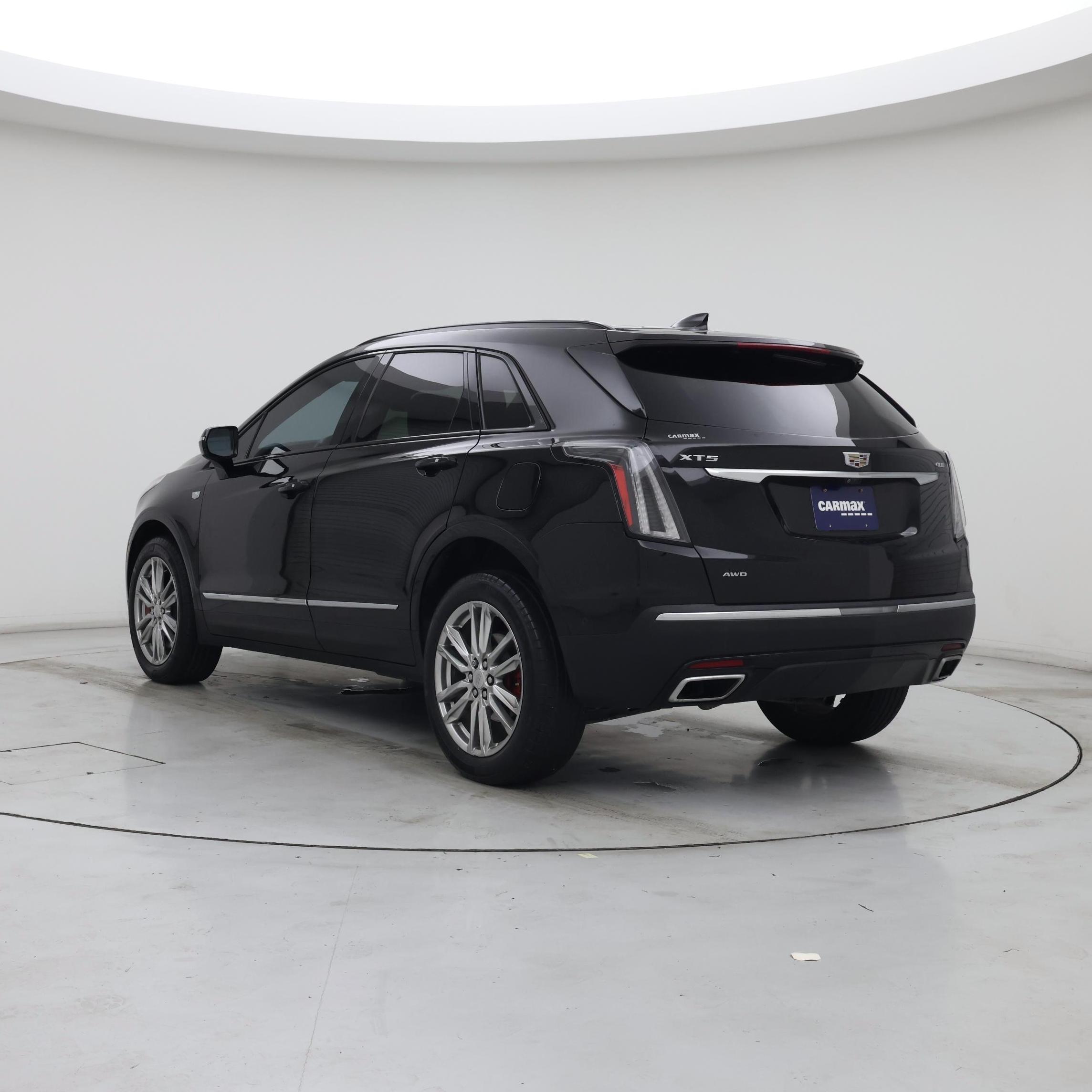 Thumbnail: 2022 Cadillac XT5 - 2