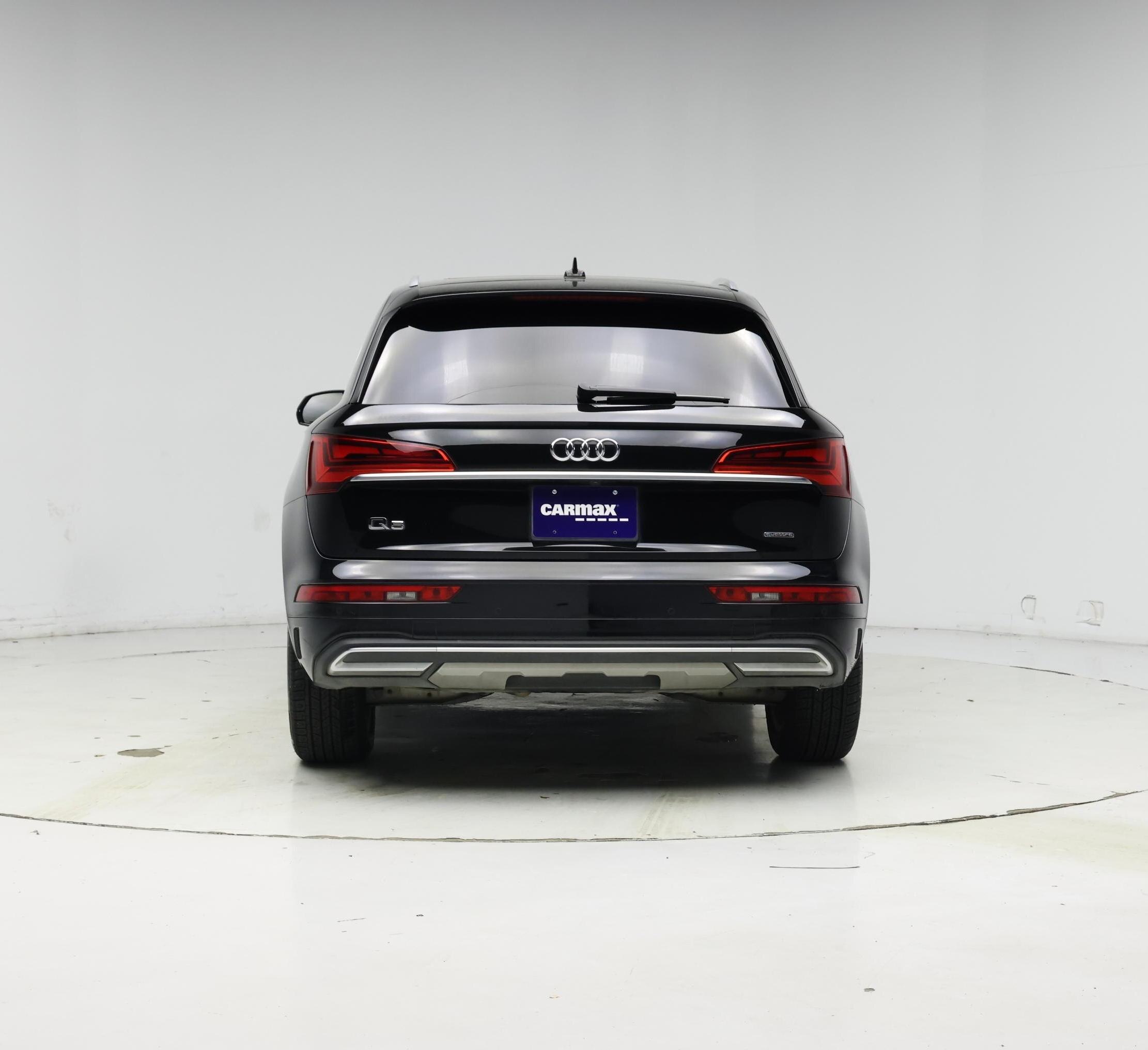 Thumbnail: 2023 Audi Q5 - 6