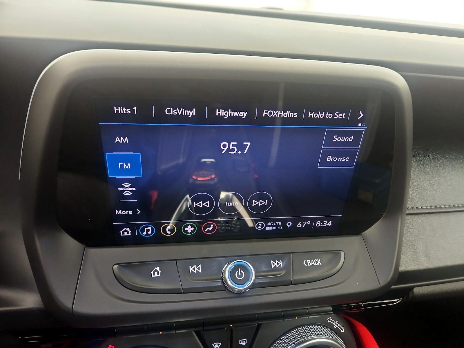 2022 Chevrolet Camaro LT1 - Photo 16