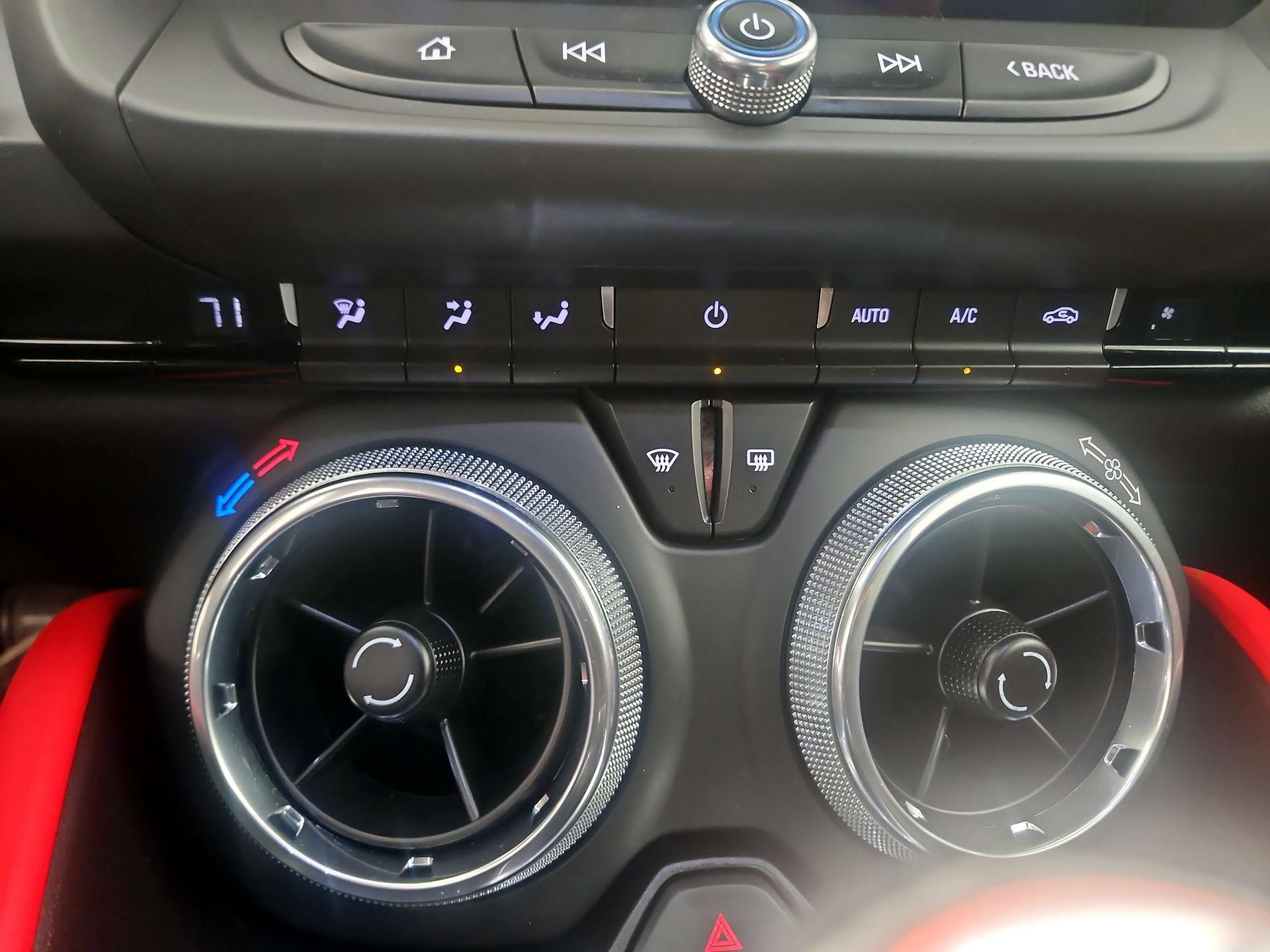 Thumbnail: 2022 Chevrolet Camaro - 16