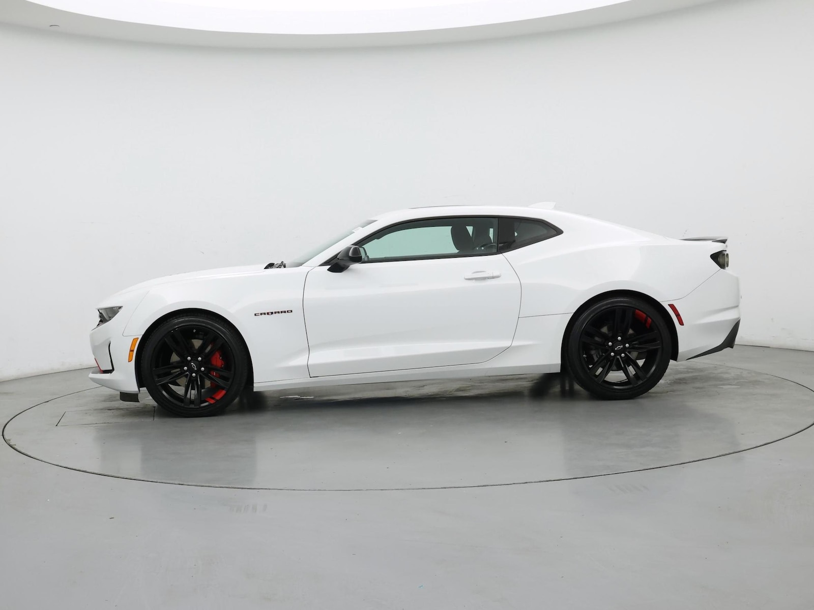 2022 Chevrolet Camaro LT1 - Photo 4