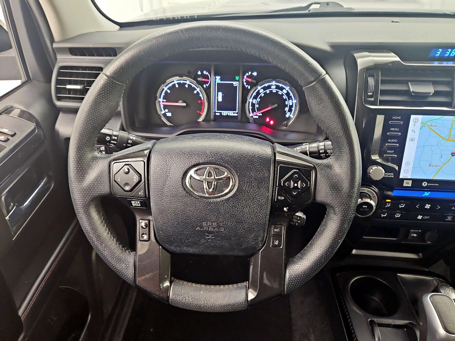 Thumbnail: 2022 Toyota 4Runner - 10