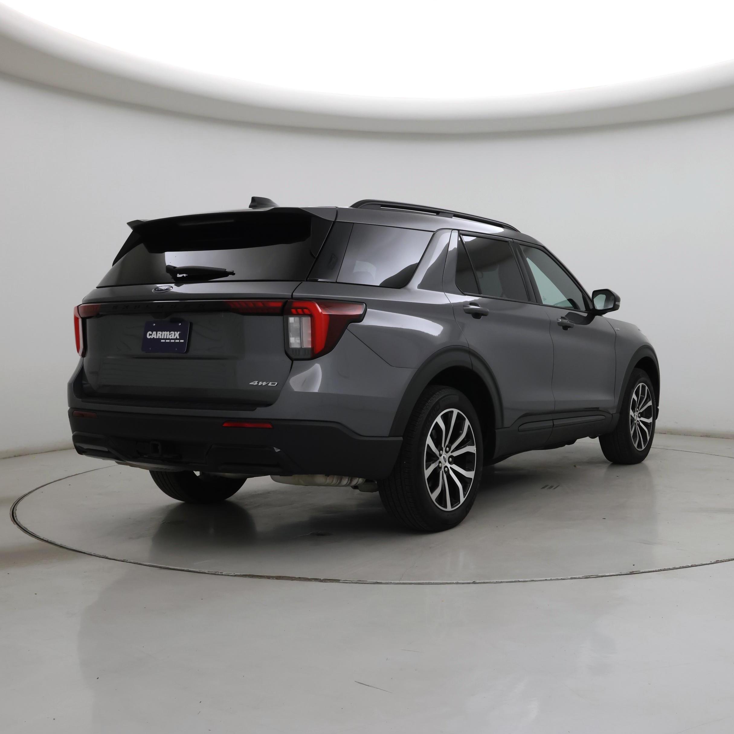 Thumbnail: 2025 Ford Explorer - 8