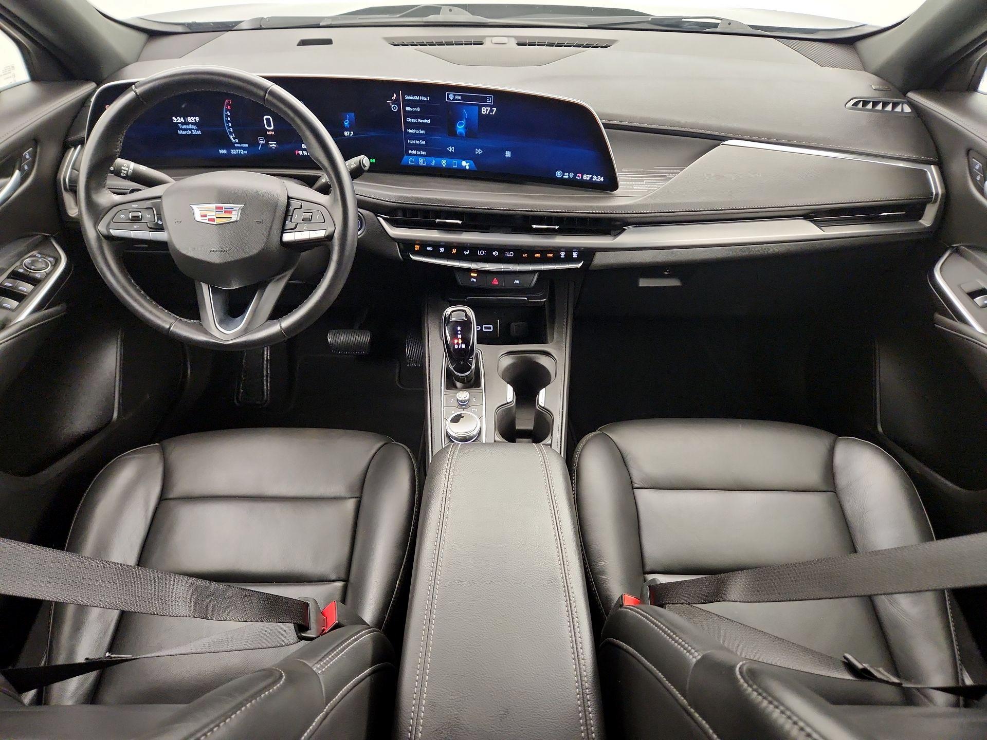 Thumbnail: 2025 Cadillac XT4 - 9