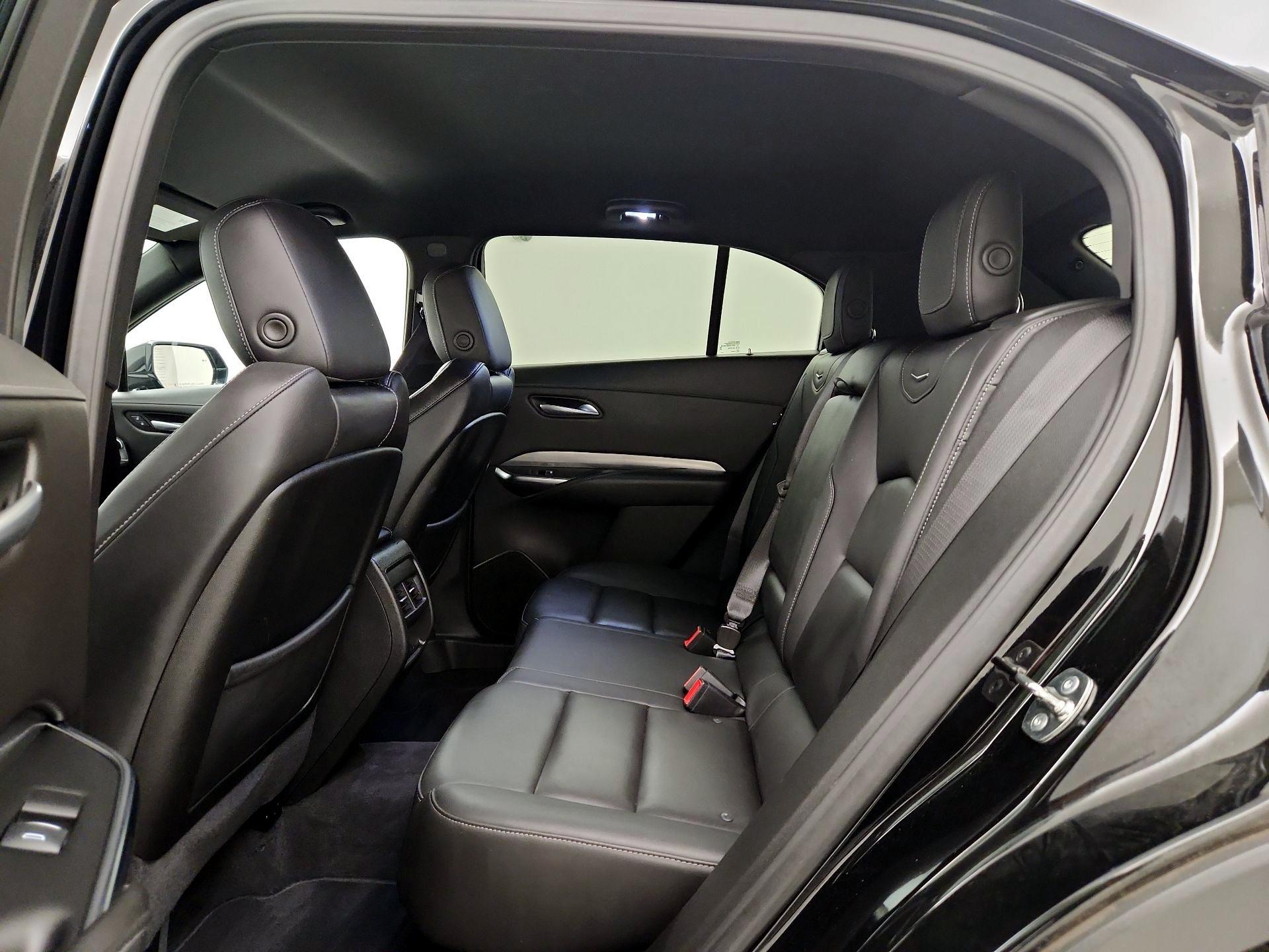 Thumbnail: 2025 Cadillac XT4 - 20