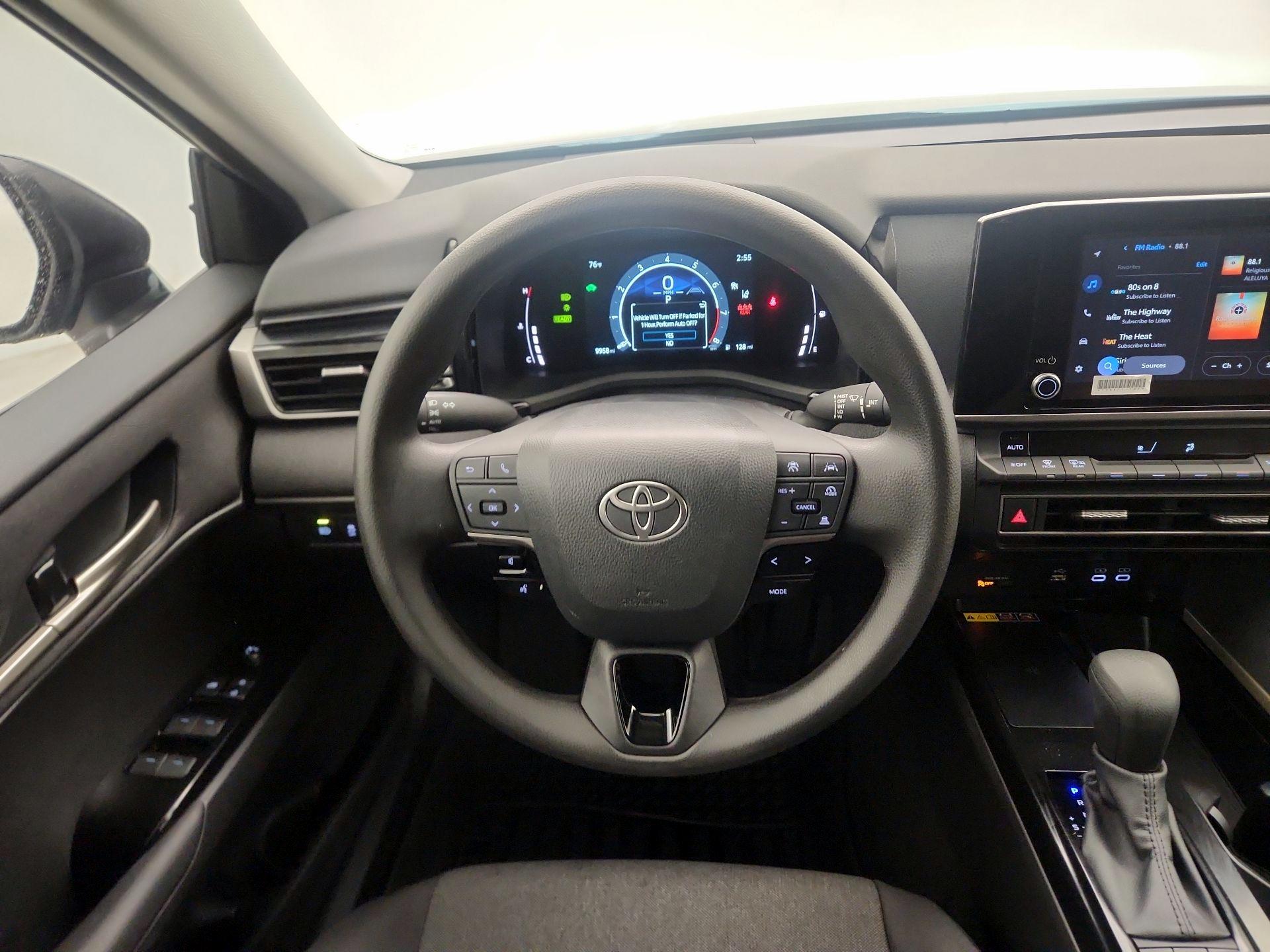 Thumbnail: 2025 Toyota Camry - 10