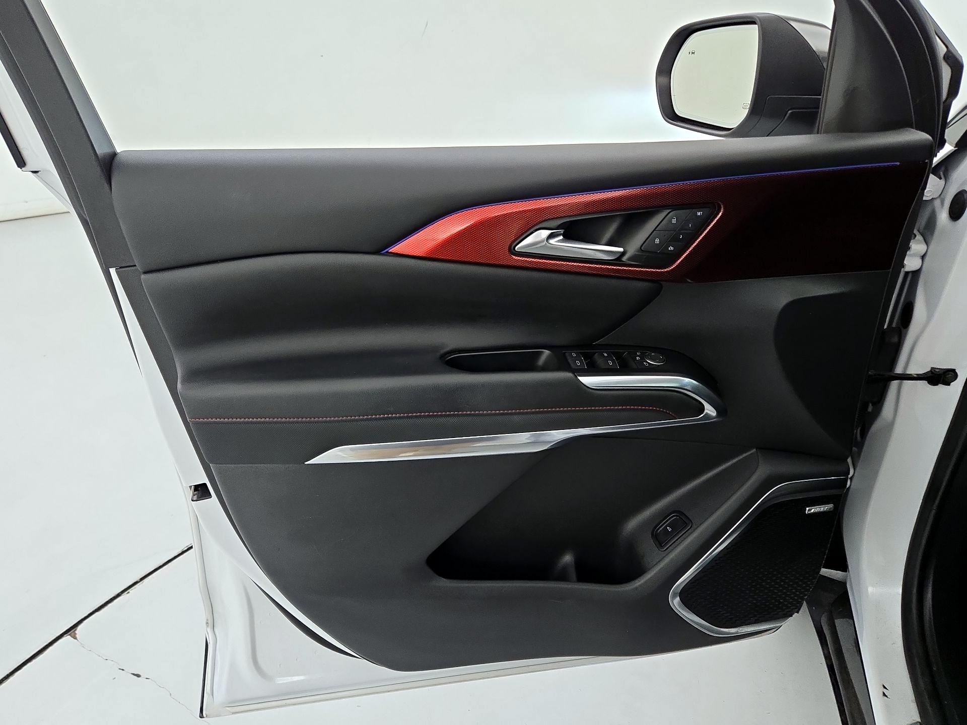 Thumbnail: 2024 Chevrolet Traverse - 12
