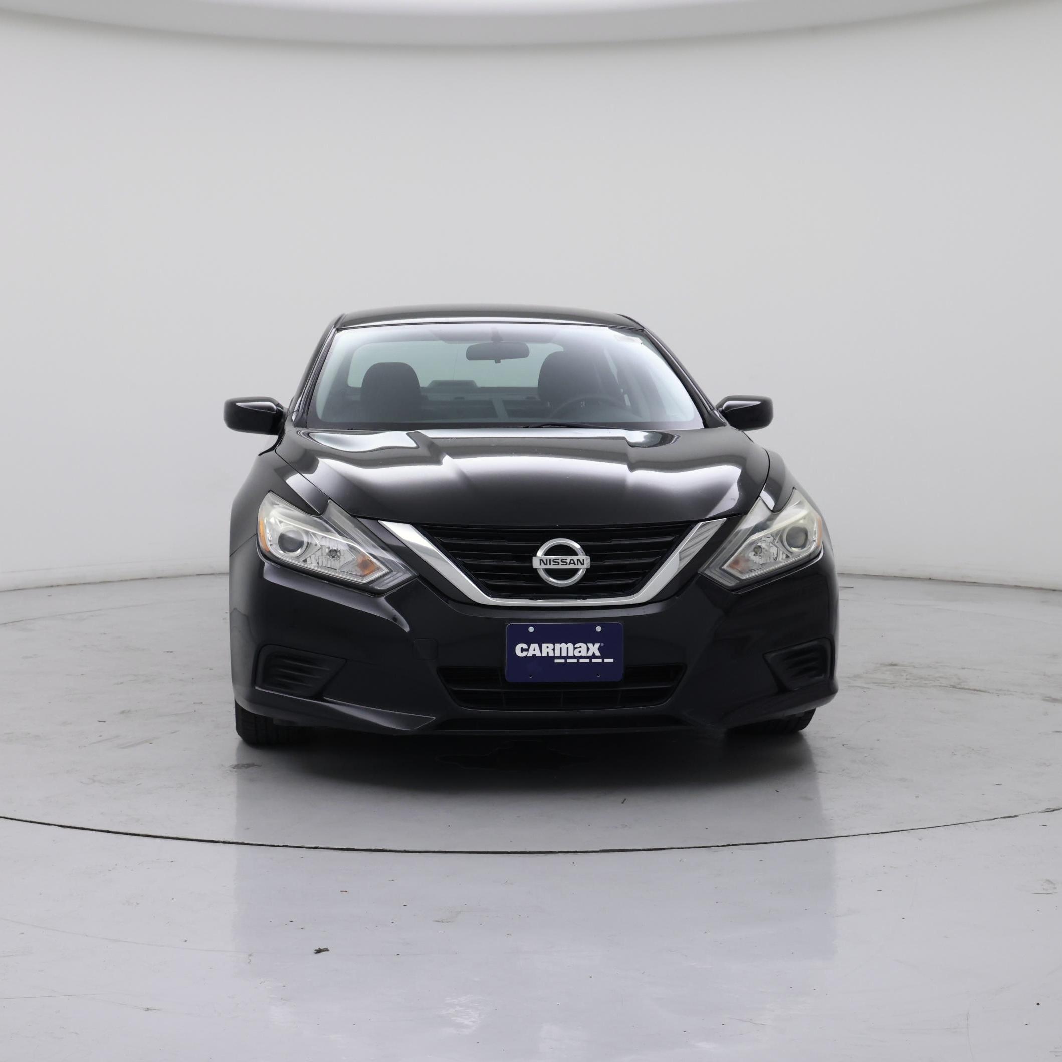 Thumbnail: 2017 Nissan Altima - 5