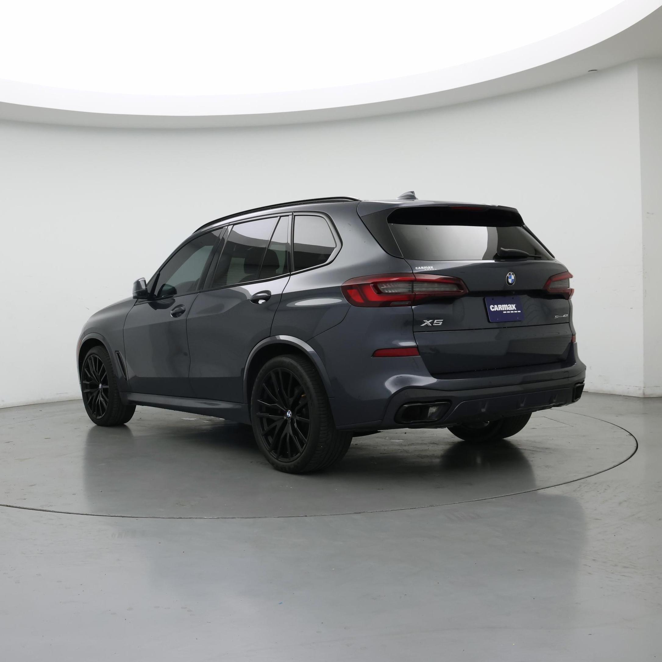 Thumbnail: 2022 BMW X5 - 2