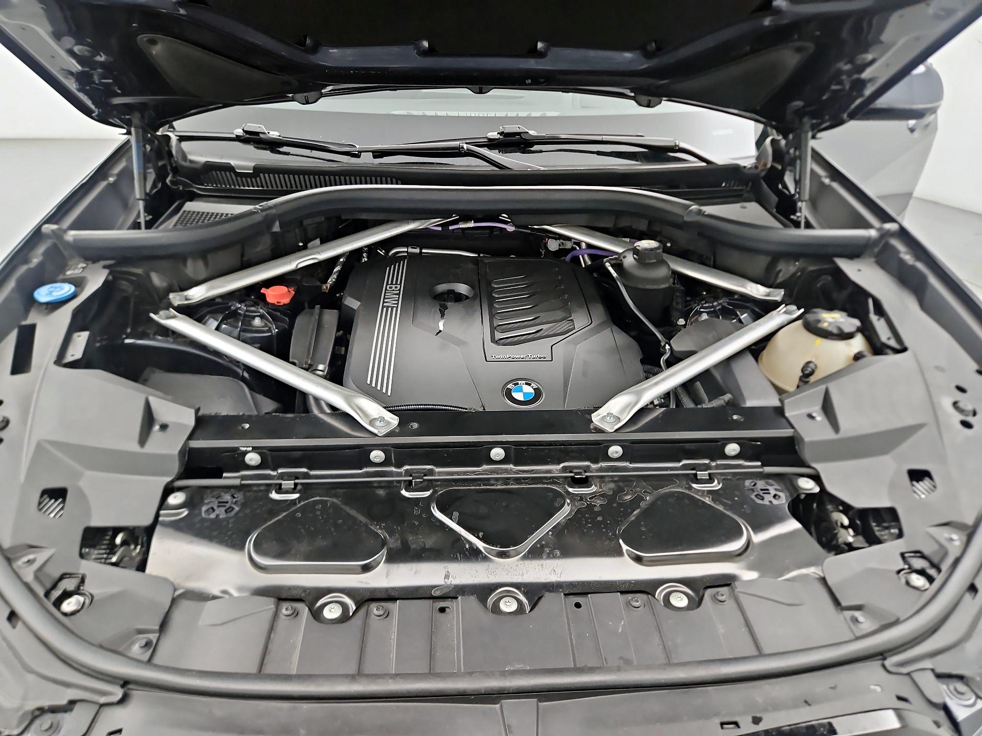 Thumbnail: 2022 BMW X5 - 20