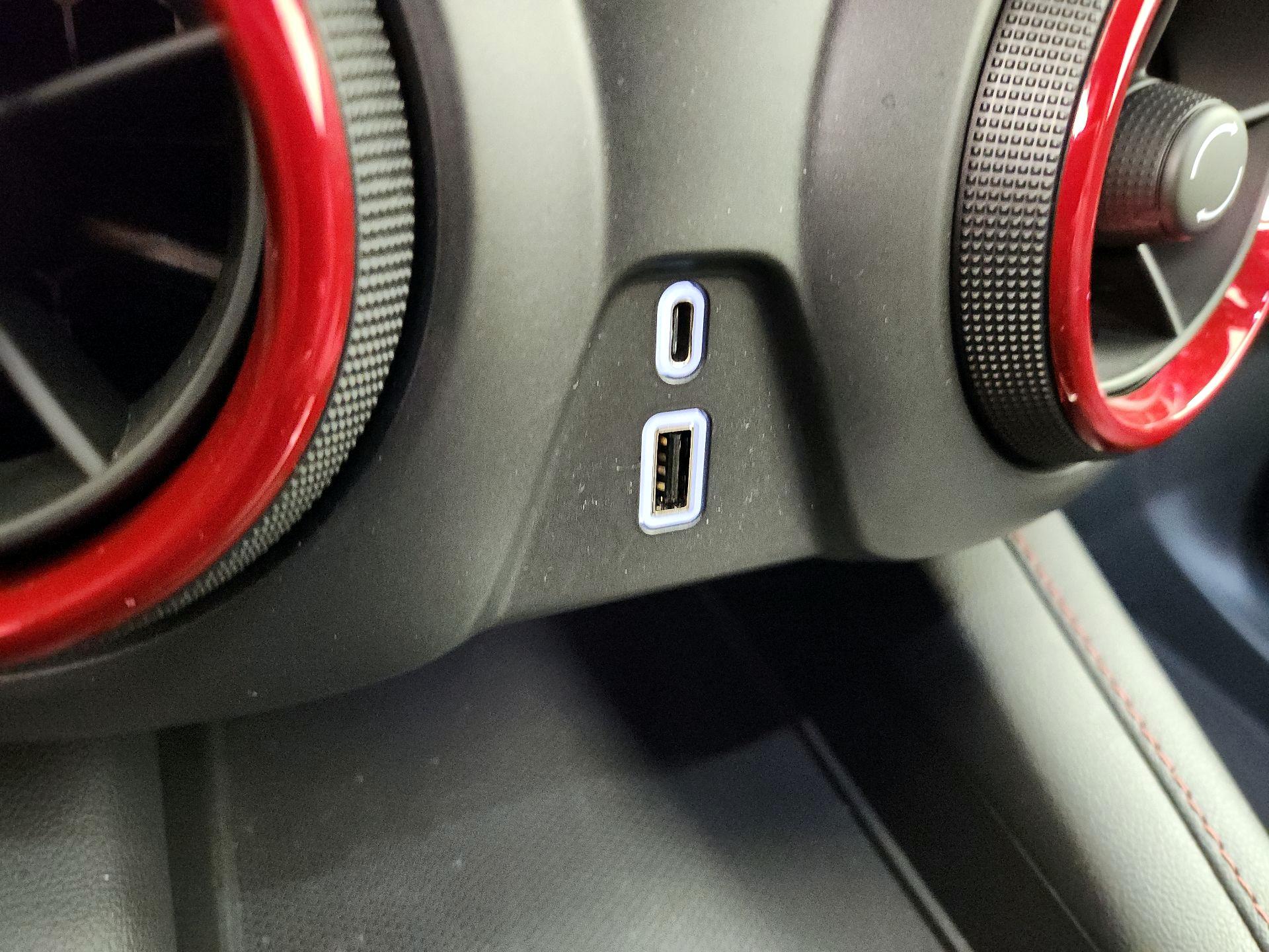 Thumbnail: 2021 Chevrolet Blazer - 19