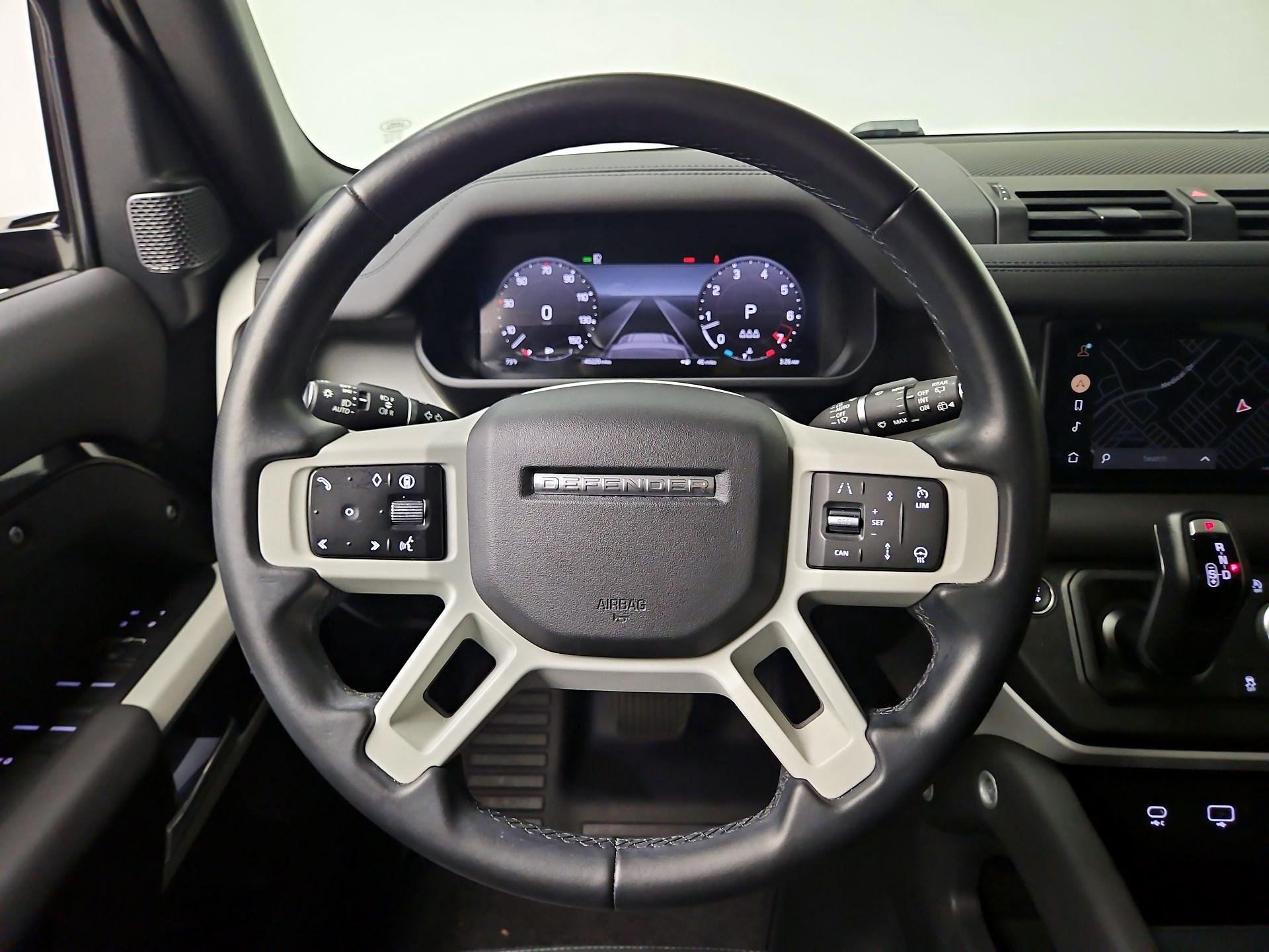 Thumbnail: 2024 Land Rover Defender - 10