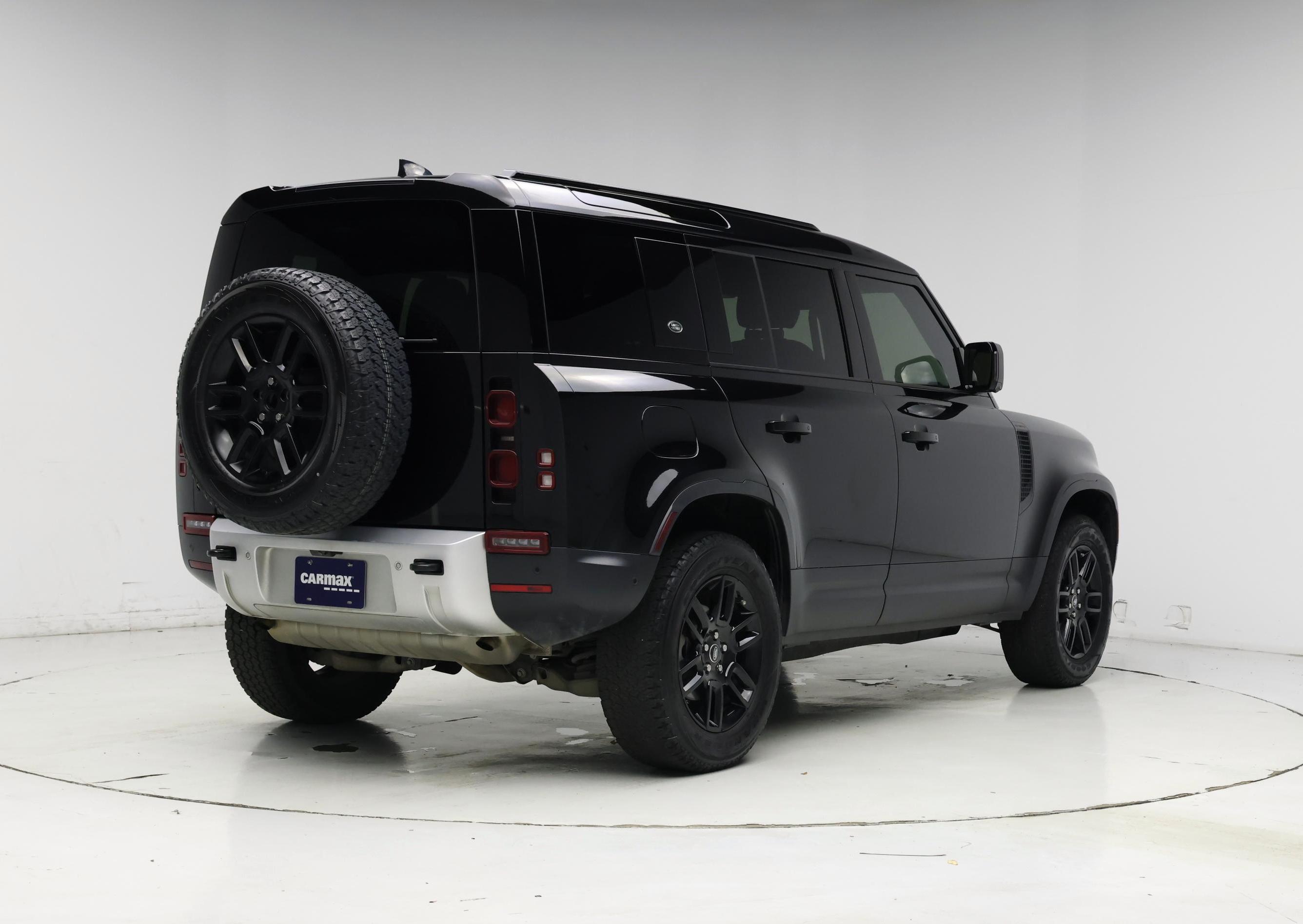 Thumbnail: 2024 Land Rover Defender - 8
