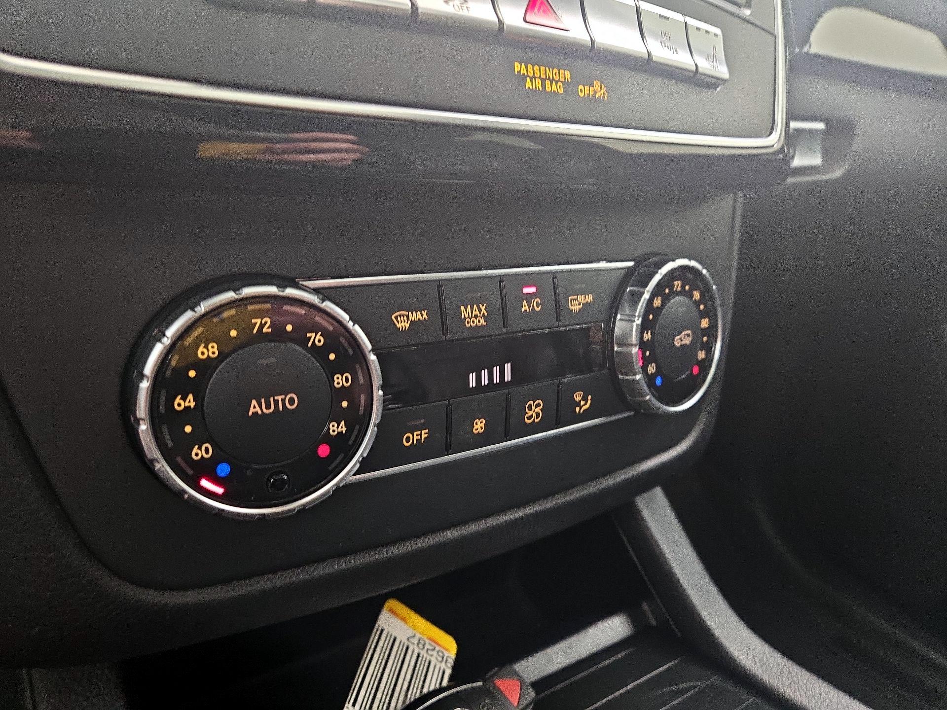 Thumbnail: 2017 Mercedes-Benz GLE - 17