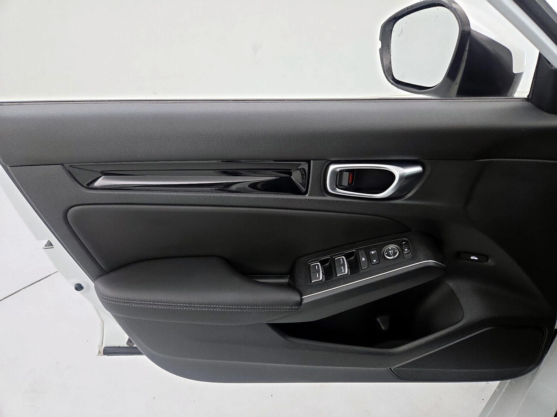 Thumbnail: 2022 Honda Civic - 12