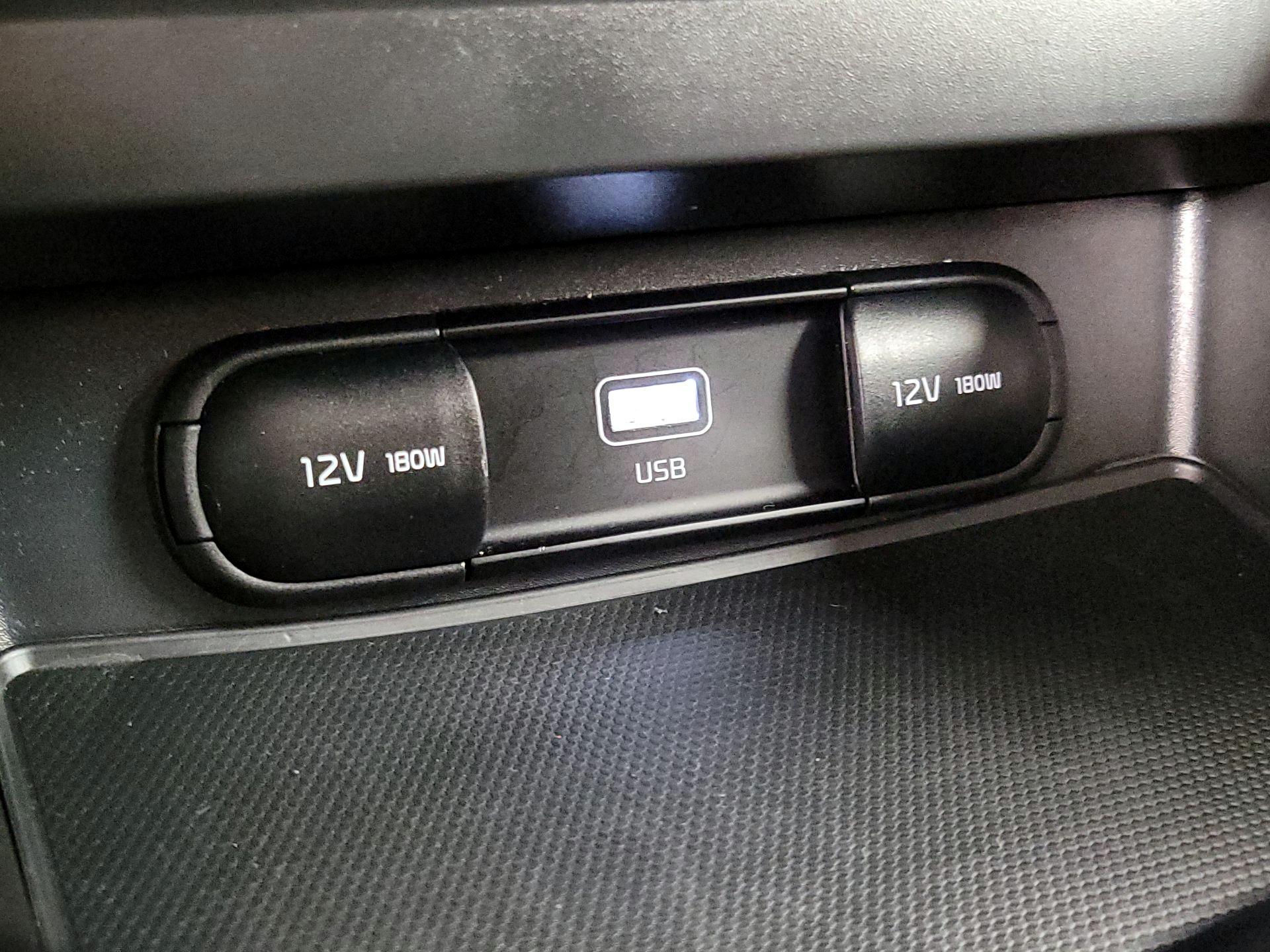 Thumbnail: 2025 Kia Soul - 18