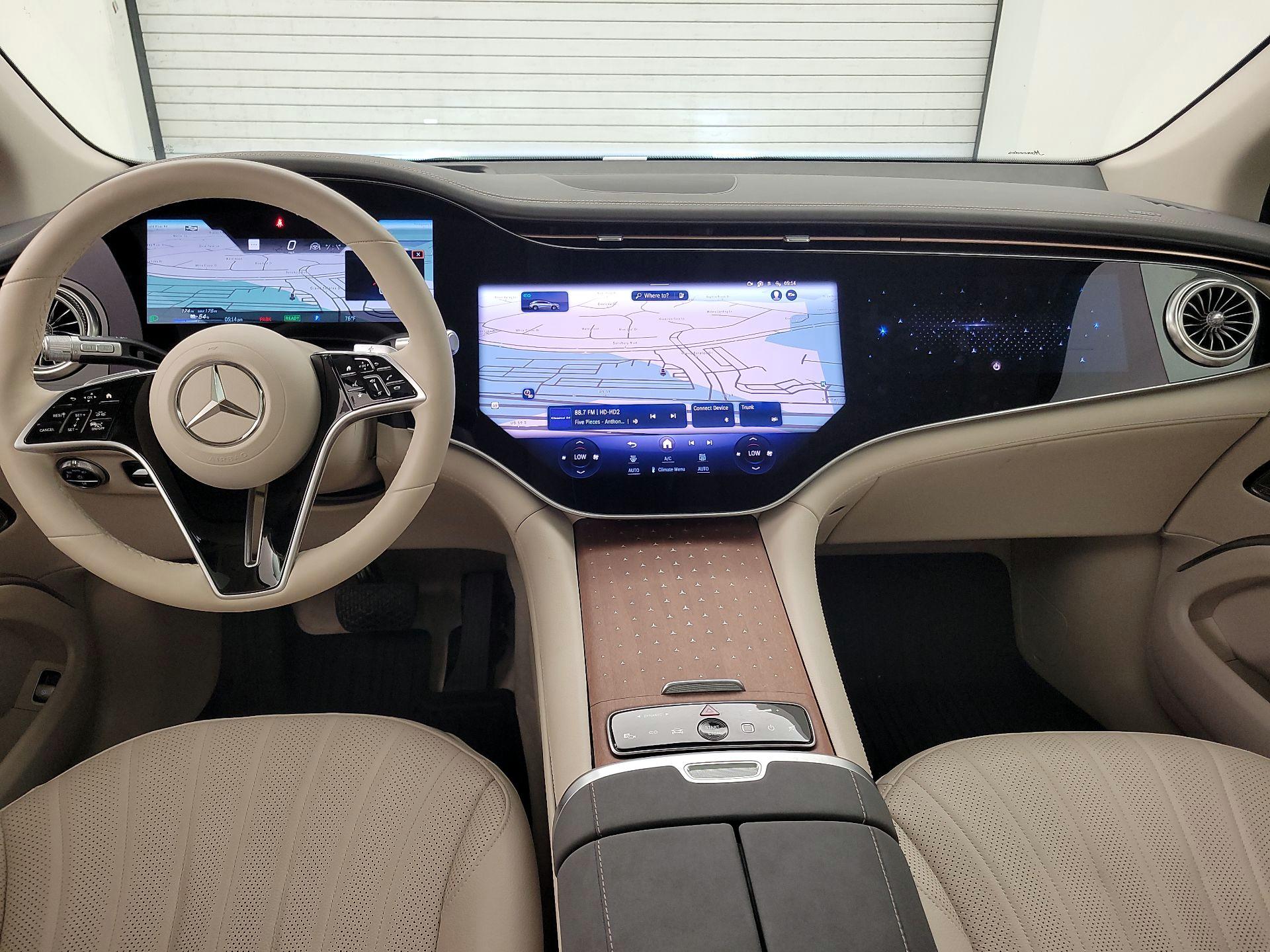 Thumbnail: 2024 Mercedes-Benz EQS - 9