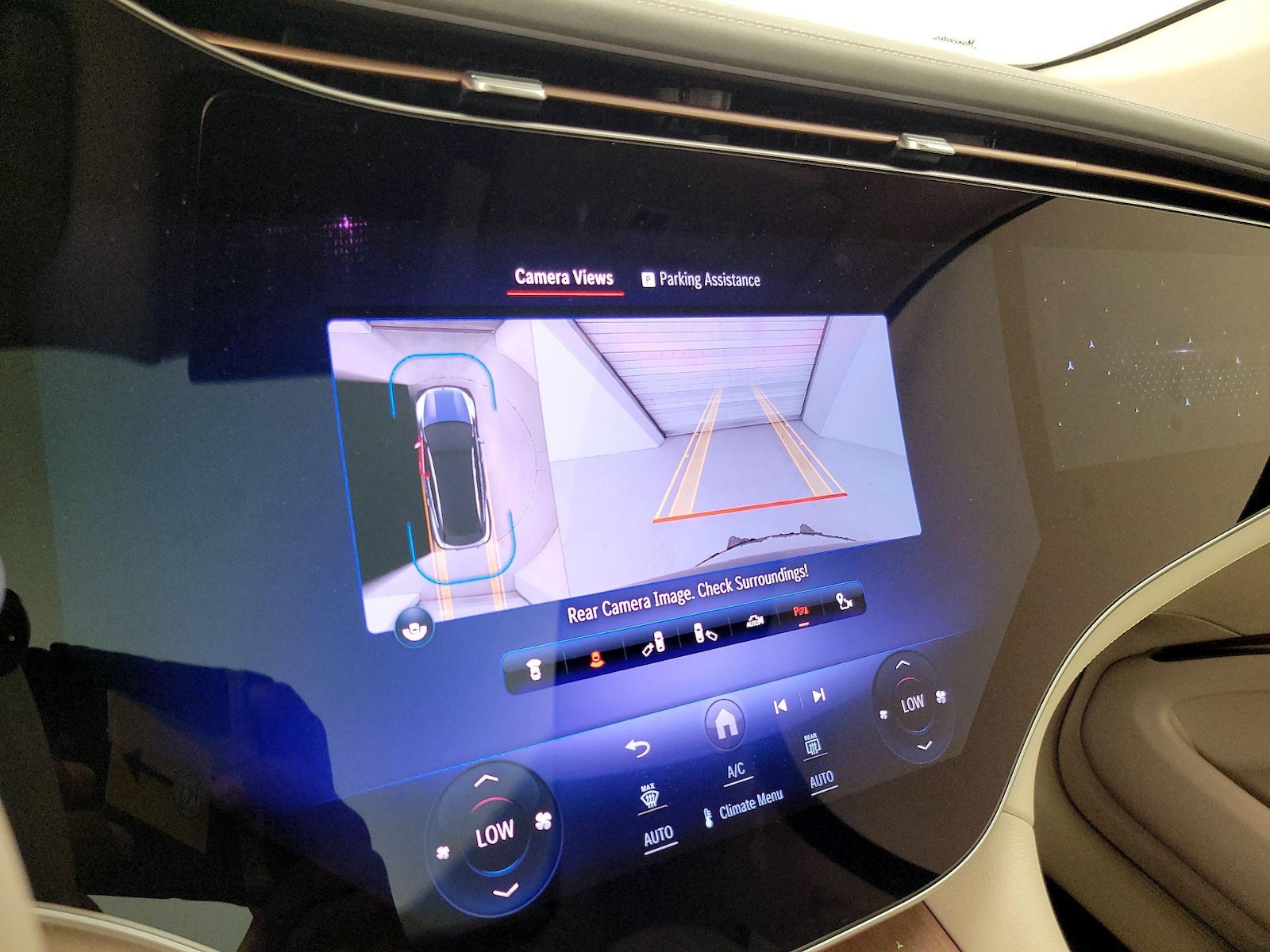 2024 Mercedes-Benz EQS SUV Base - Photo 16