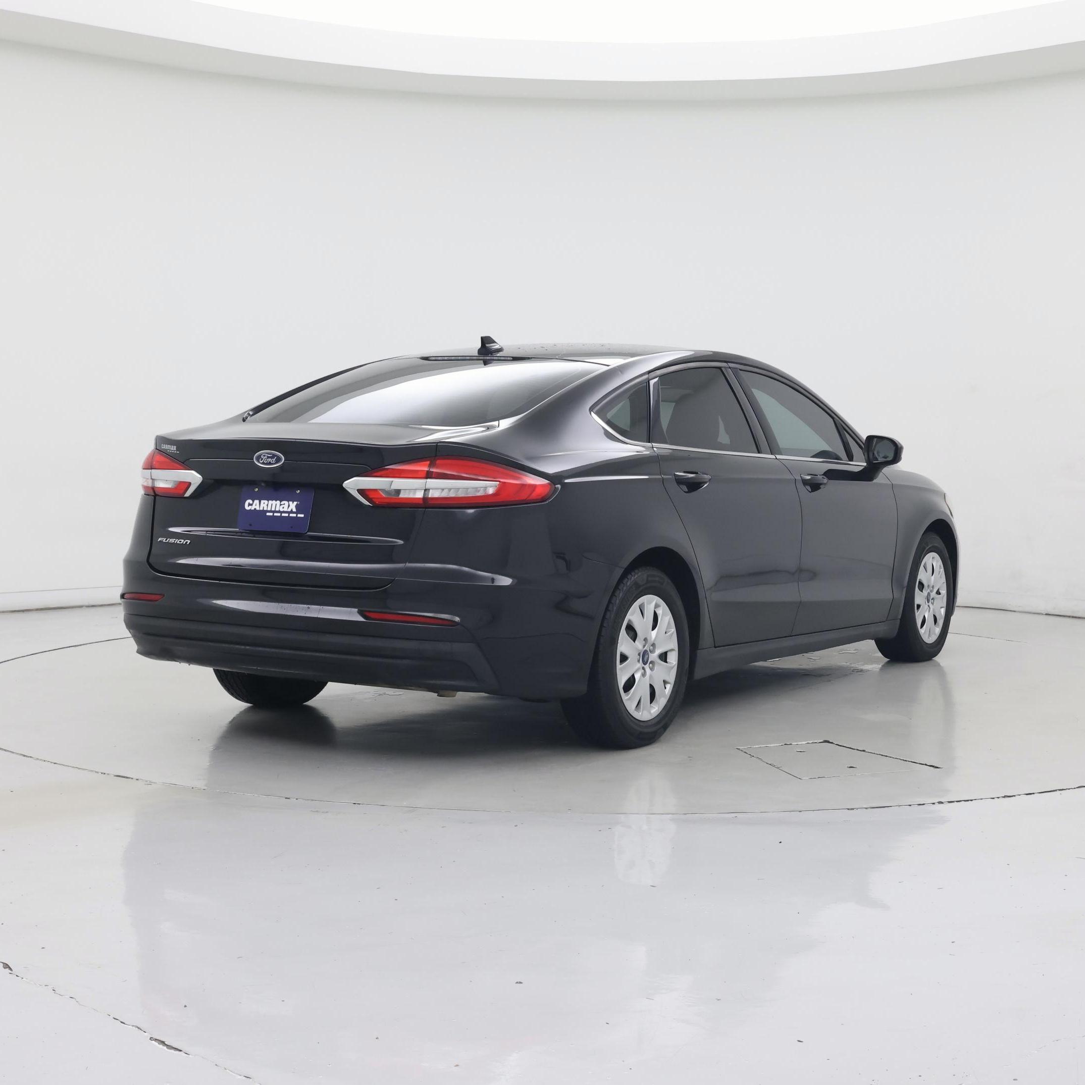 Thumbnail: 2020 Ford Fusion - 8