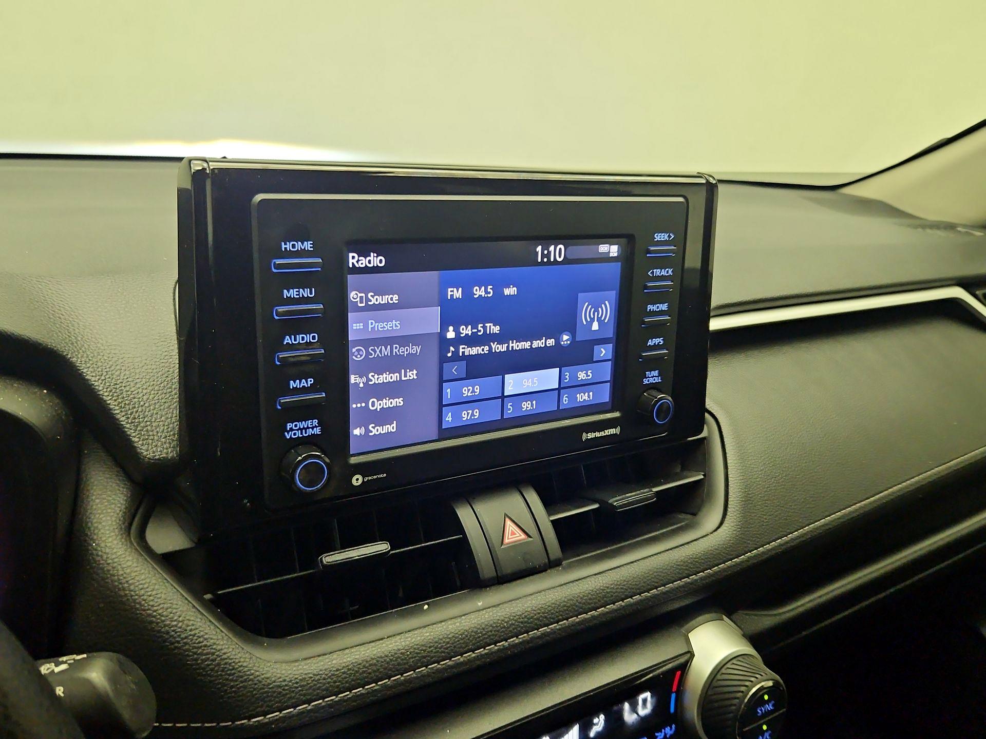 Thumbnail: 2022 Toyota RAV4 - 15