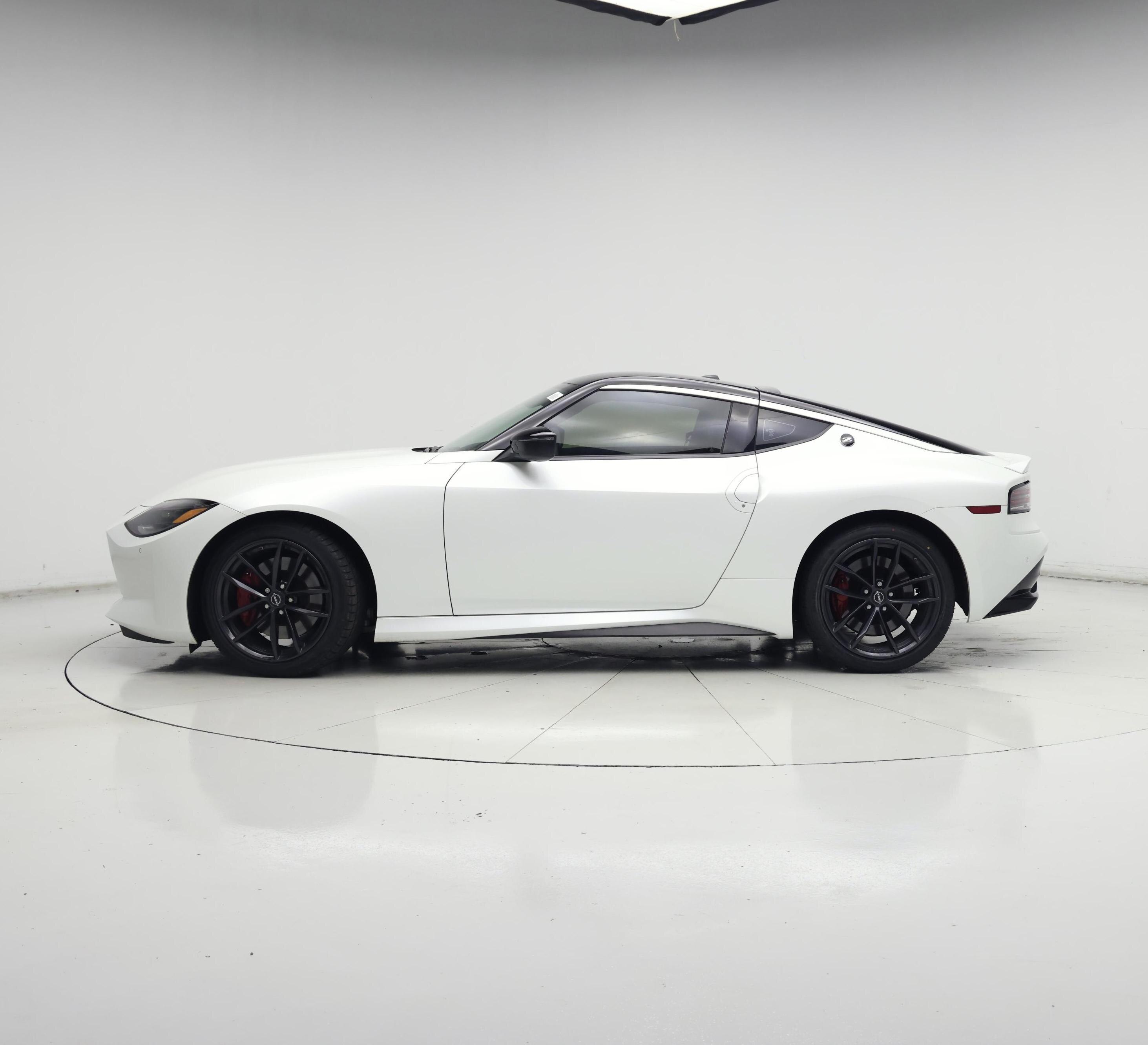 Thumbnail: 2024 Nissan Z - 3