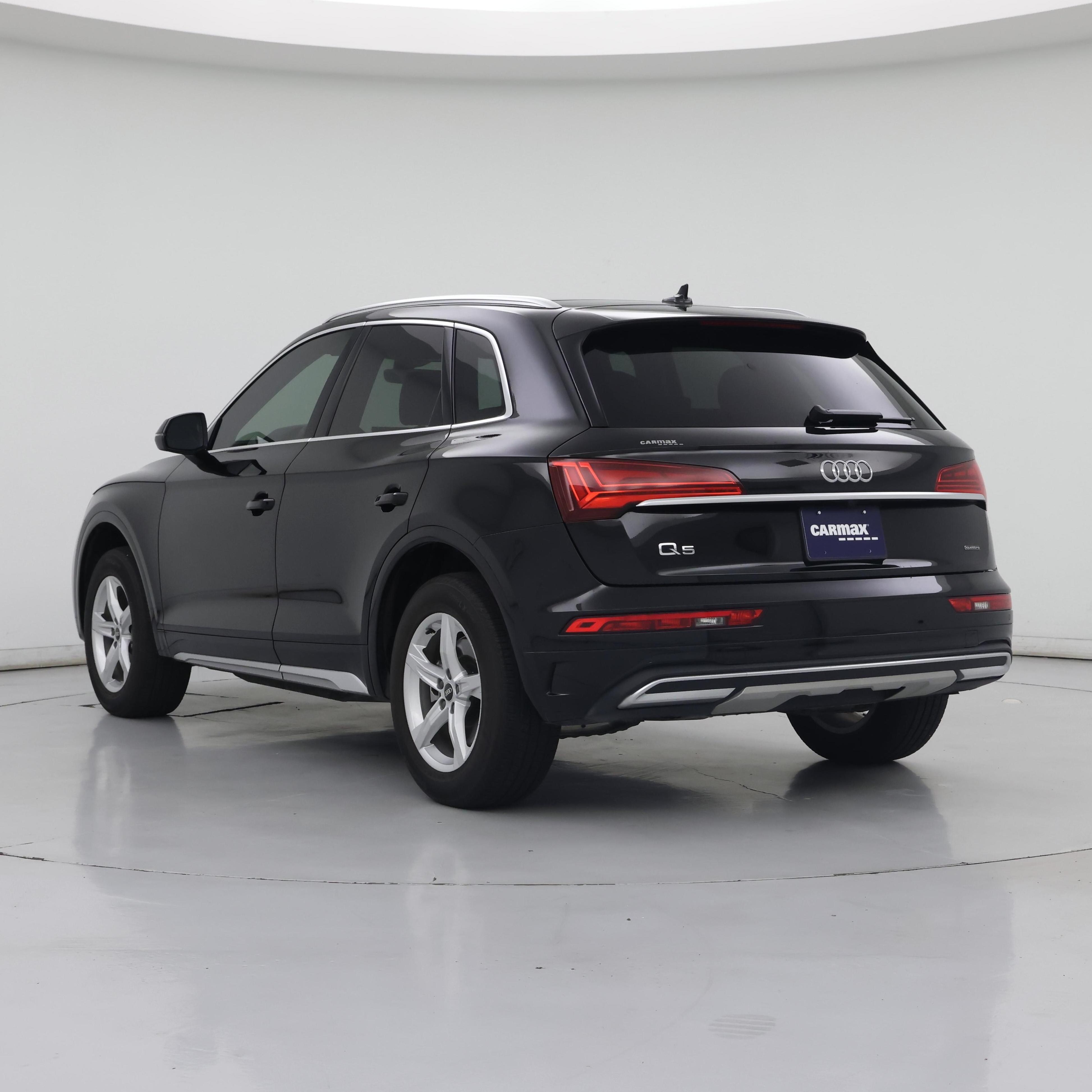 Thumbnail: 2023 Audi Q5 - 2
