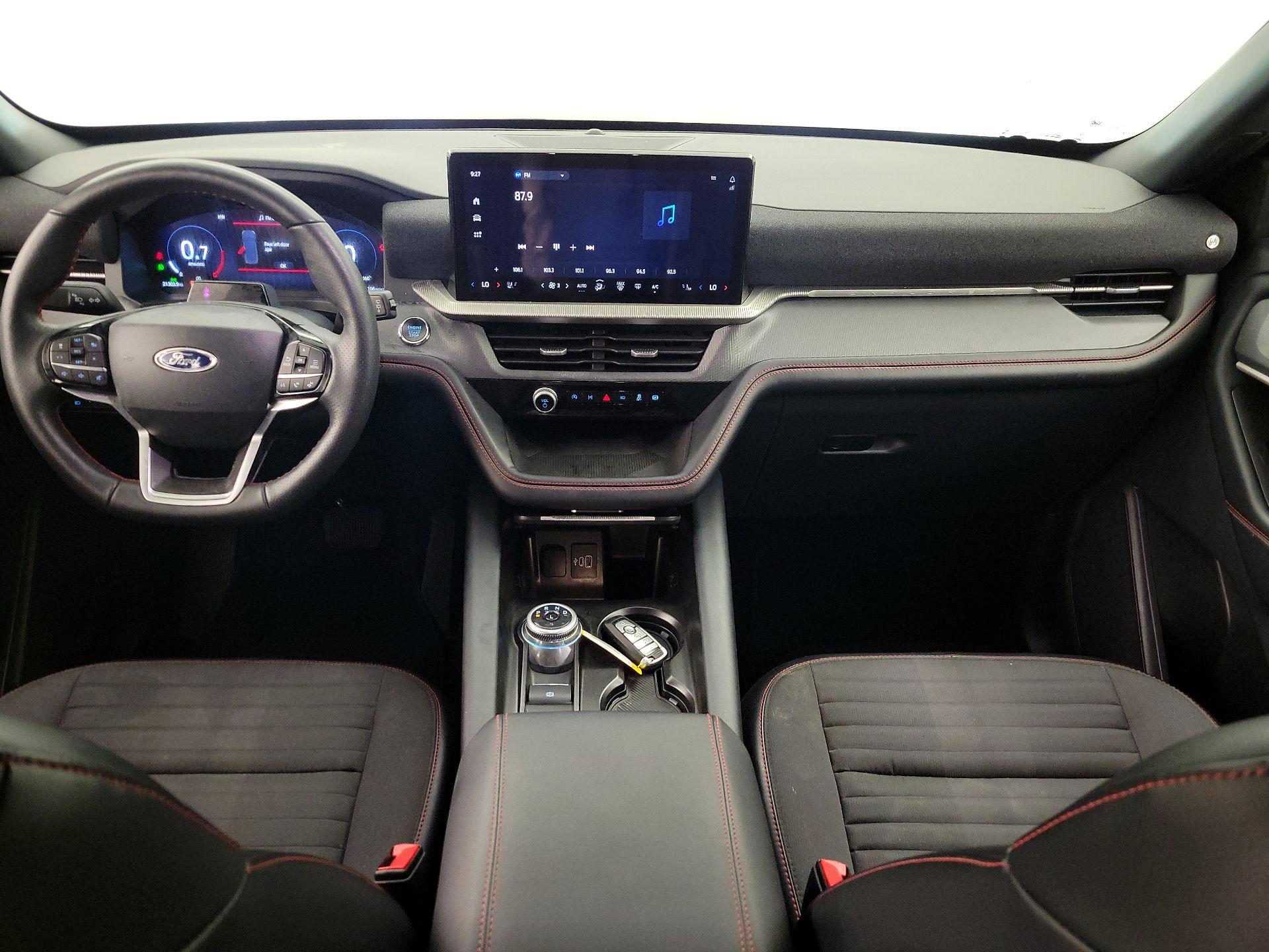 Thumbnail: 2025 Ford Explorer - 9