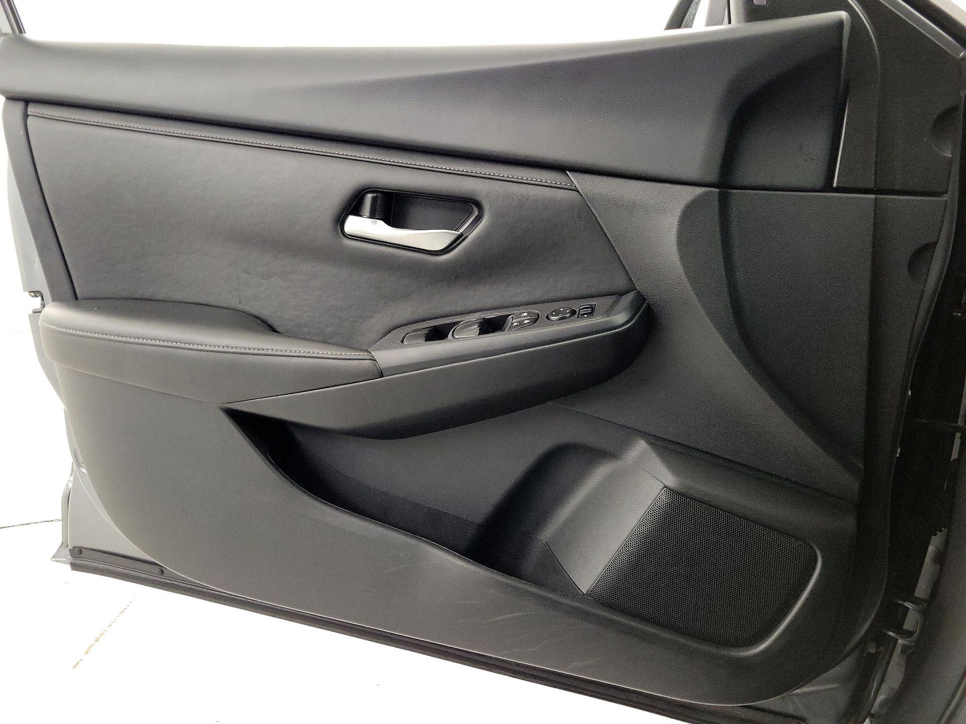 Thumbnail: 2024 Nissan Sentra - 12