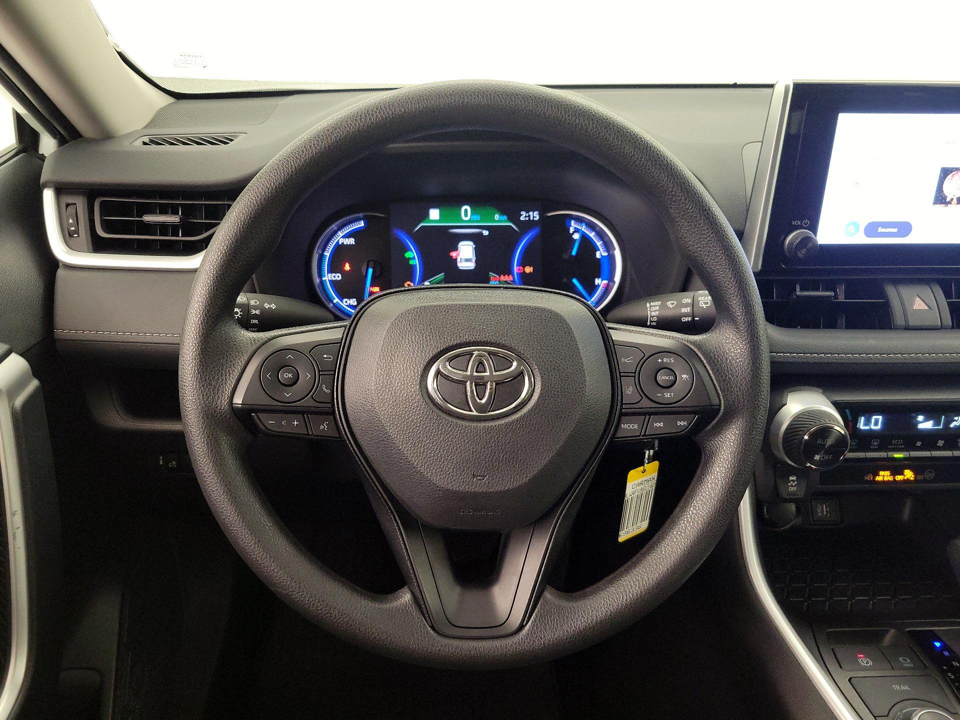 Thumbnail: 2025 Toyota RAV4 - 10