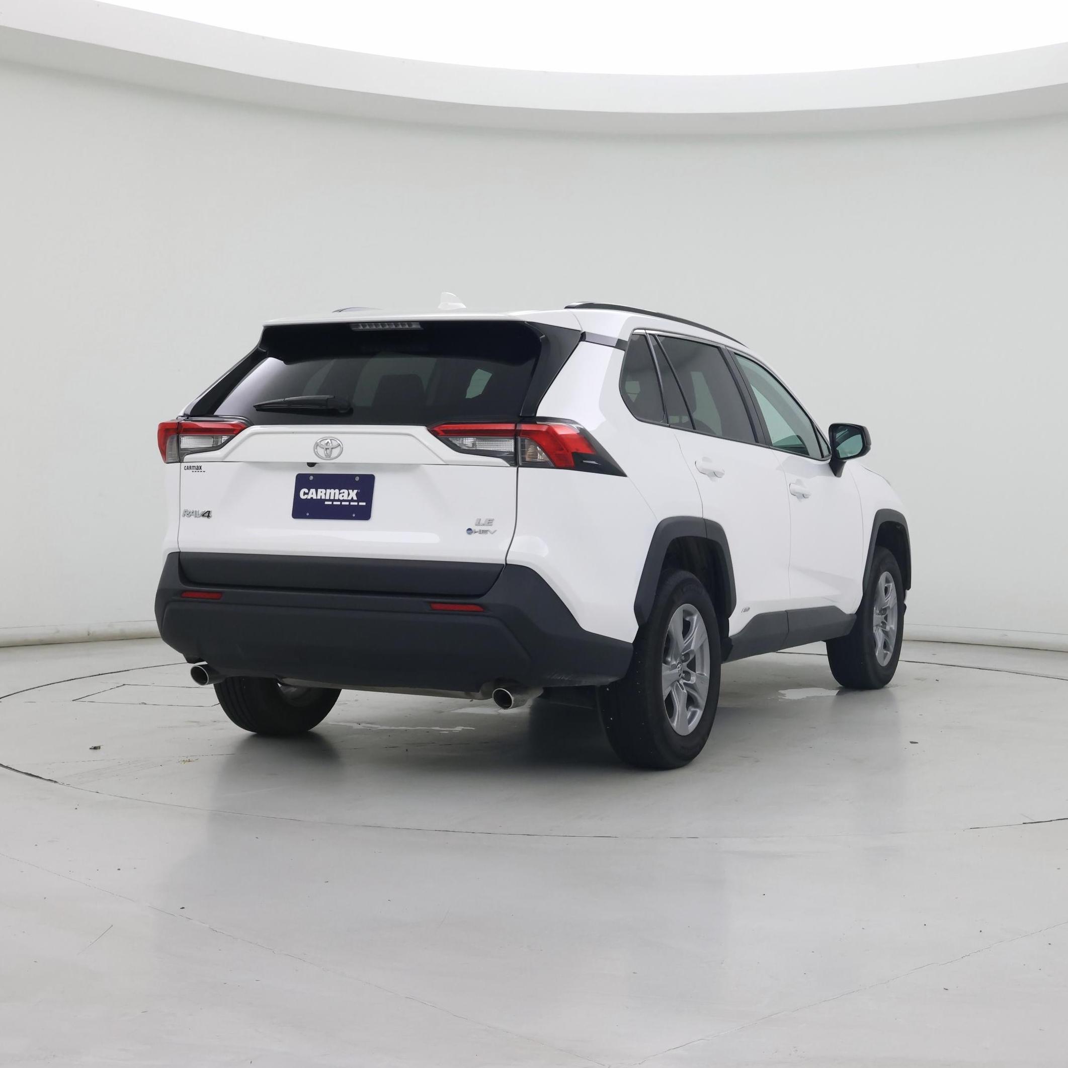 Thumbnail: 2025 Toyota RAV4 - 8