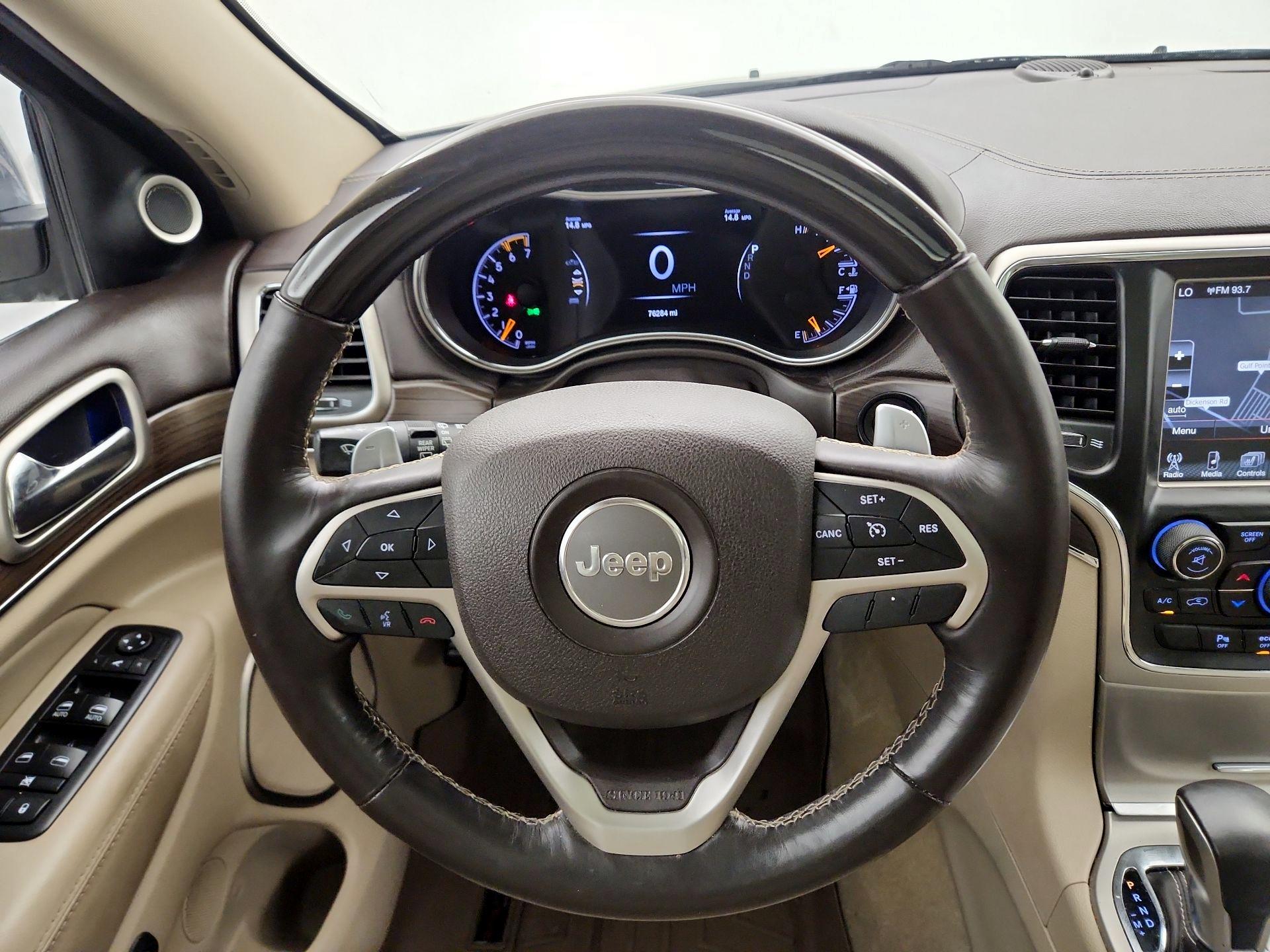 Thumbnail: 2017 Jeep Grand Cherokee - 10