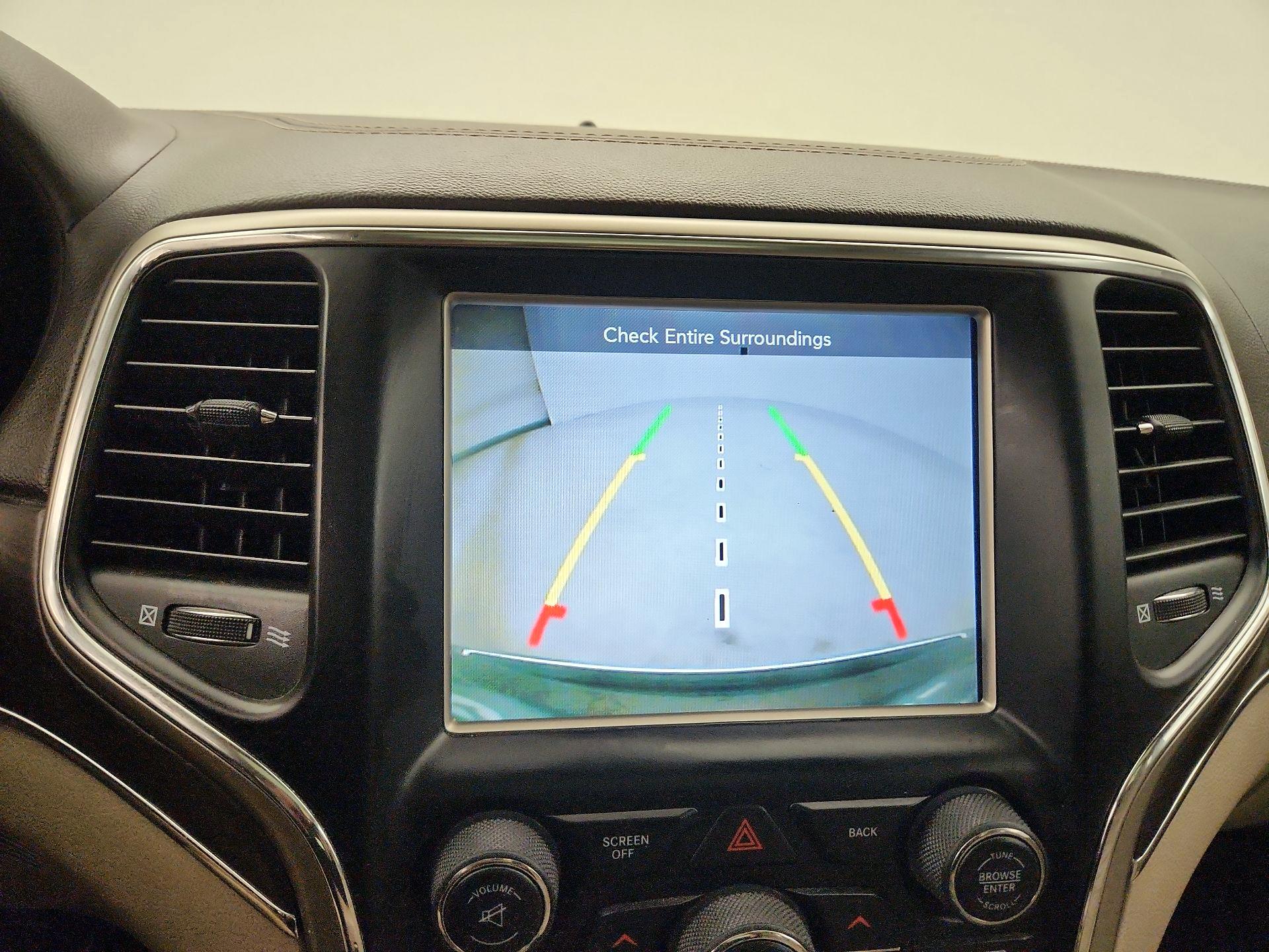 Thumbnail: 2017 Jeep Grand Cherokee - 15