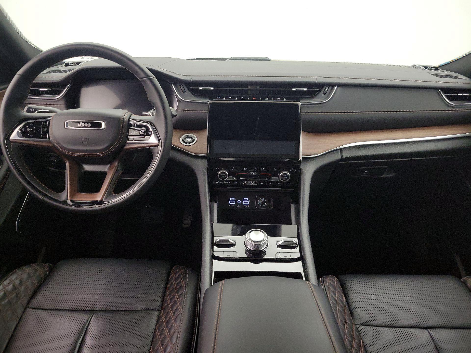 Thumbnail: 2025 Jeep Grand Cherokee - 9